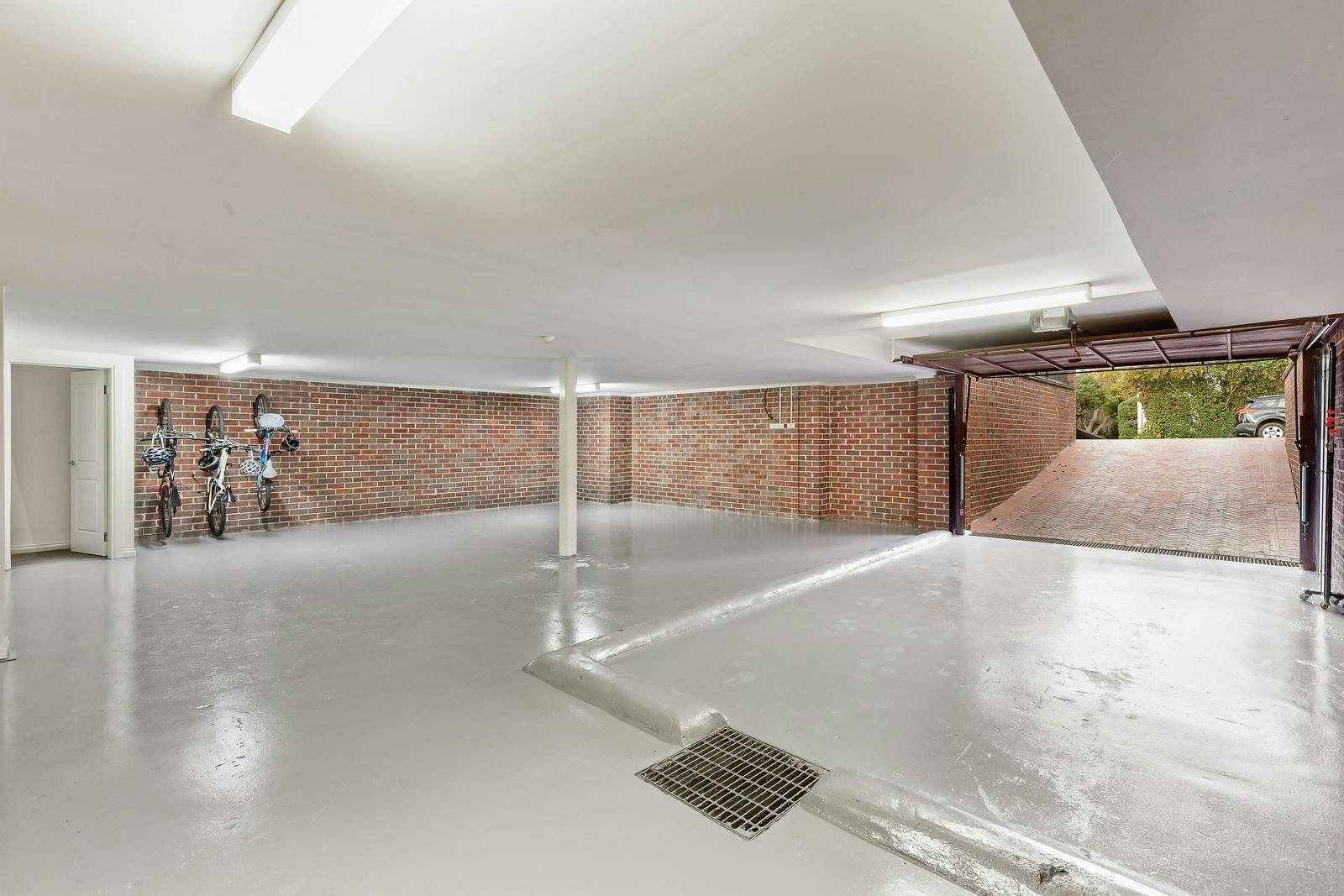 18 Glen Street, Hawthorn, VIC