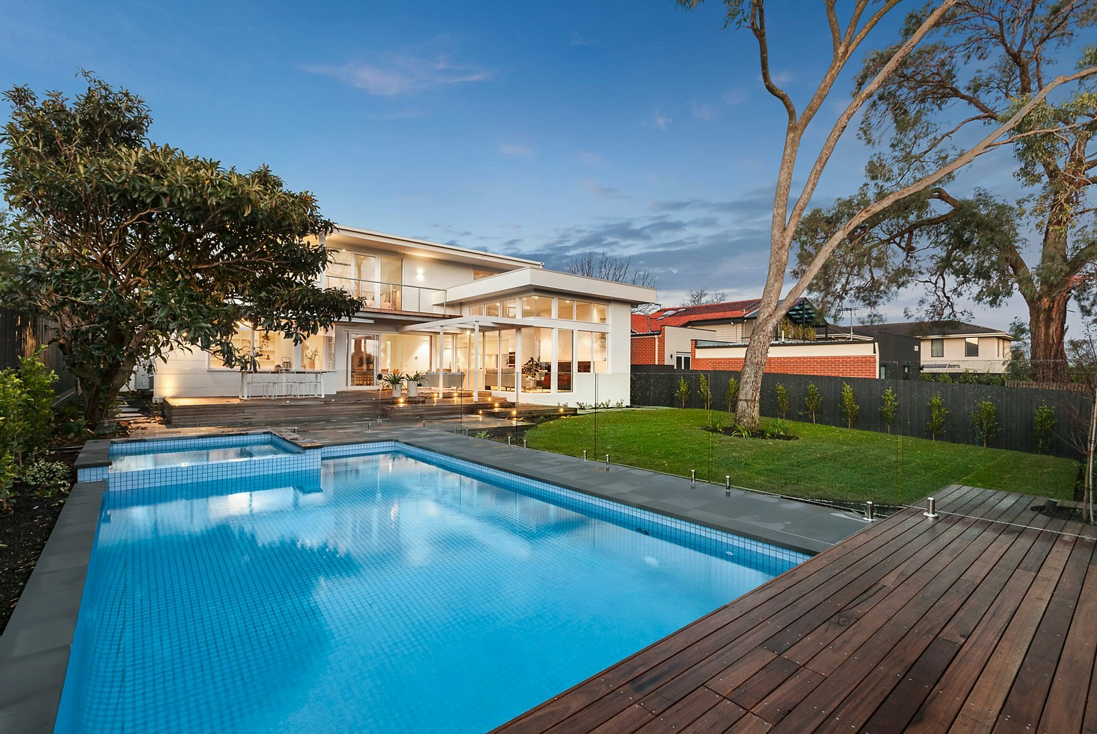 12 Bourne Road, Glen Iris, VIC