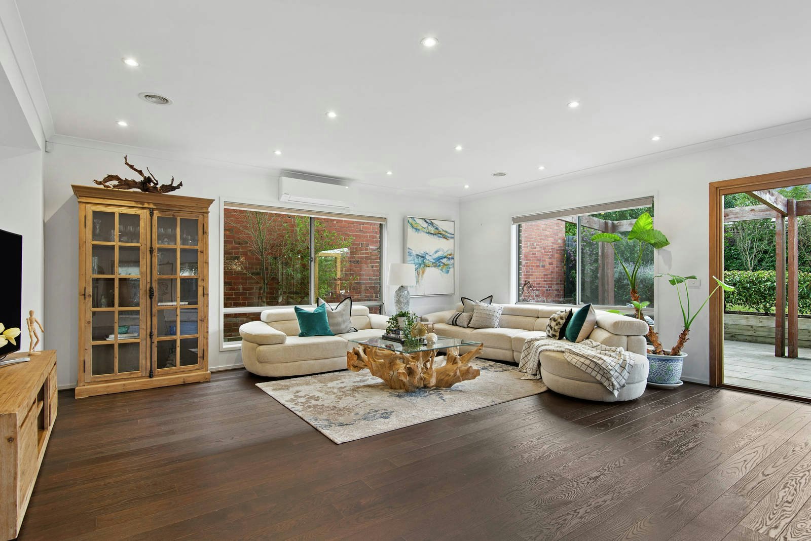 26 Cole Avenue, Kew East, VIC