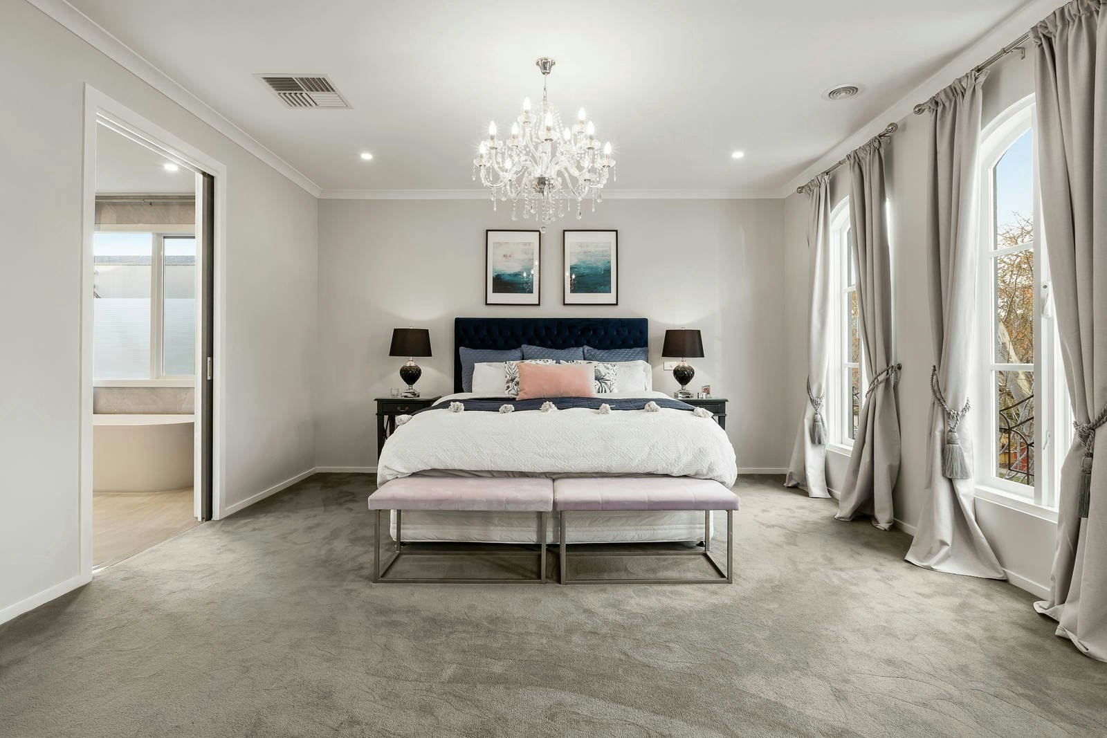 133 Windsor Crescent, Mont Albert, VIC