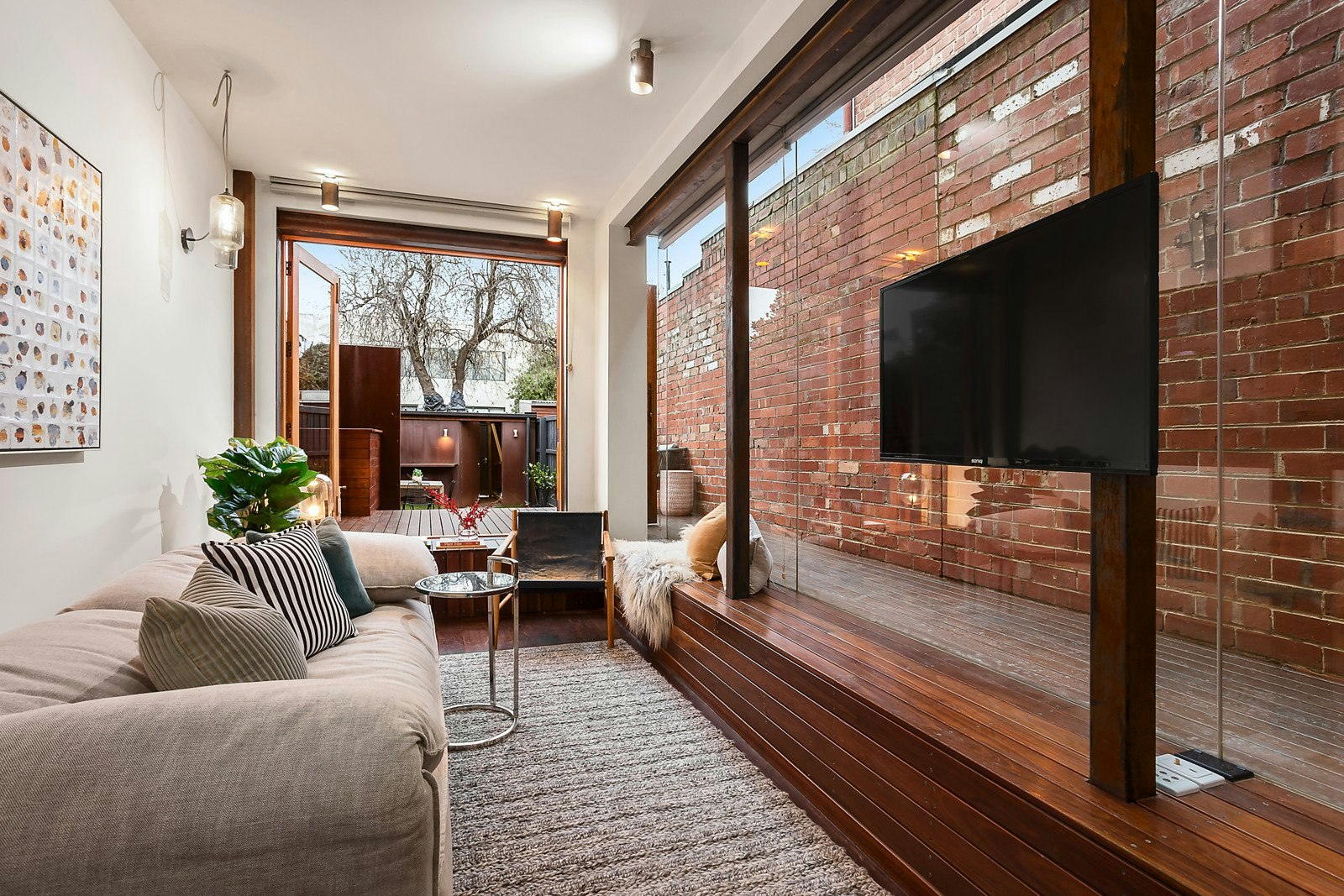 6 Moubray Street, Albert Park, VIC