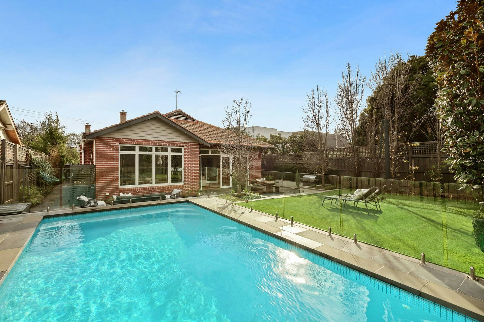 5 Albion Road, Glen Iris, VIC