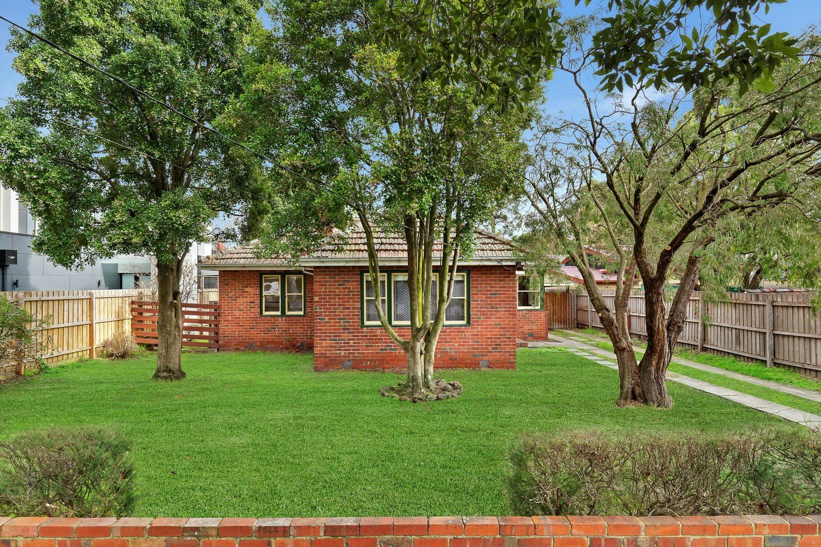 13 Landcox Street, Brighton East, VIC