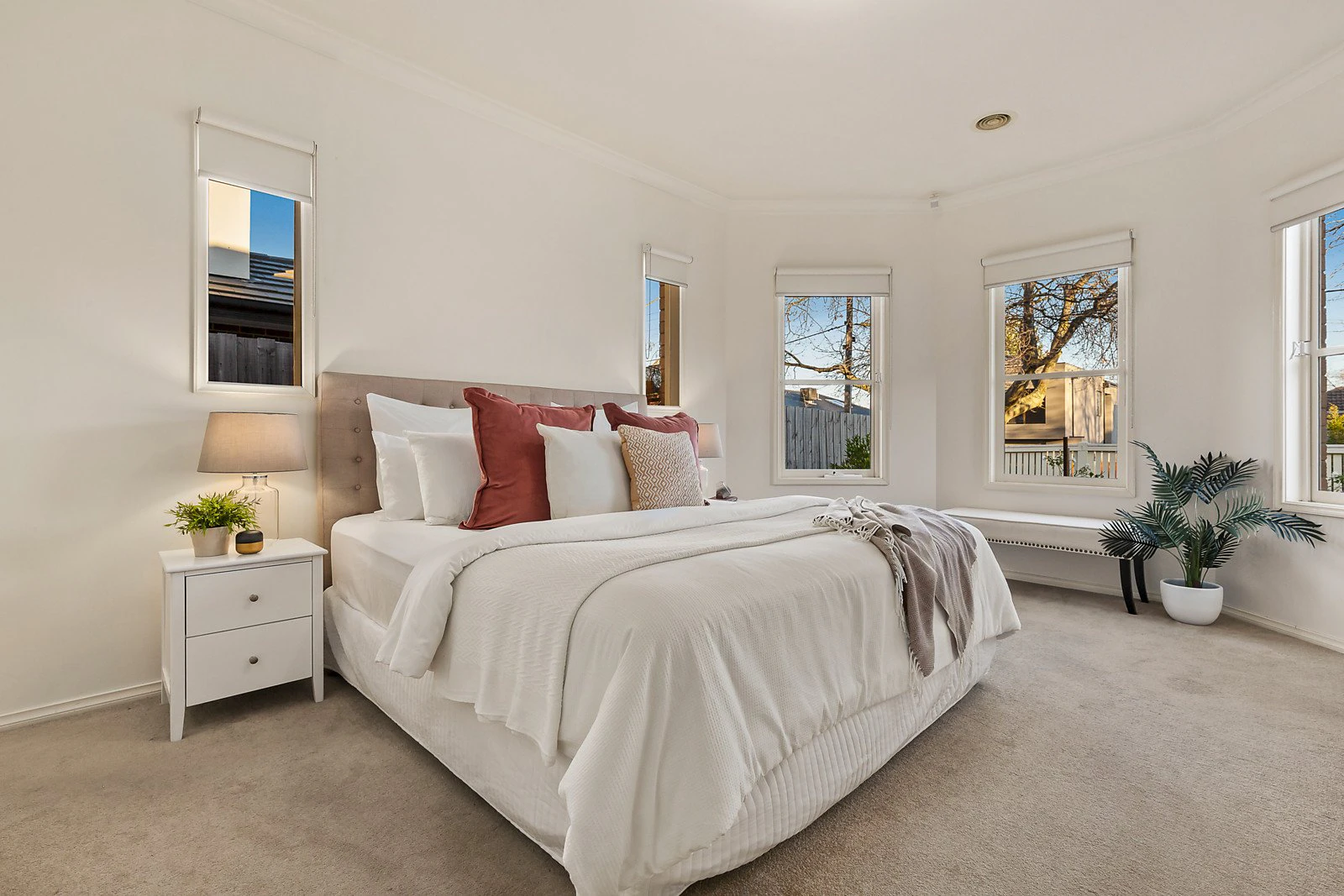 55 Alamein Avenue, Ashburton, VIC