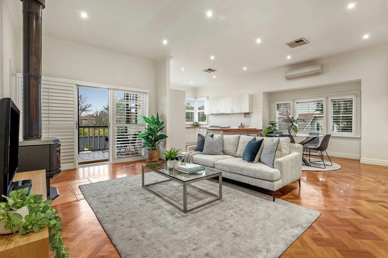 12 Amy Street, Camberwell, VIC