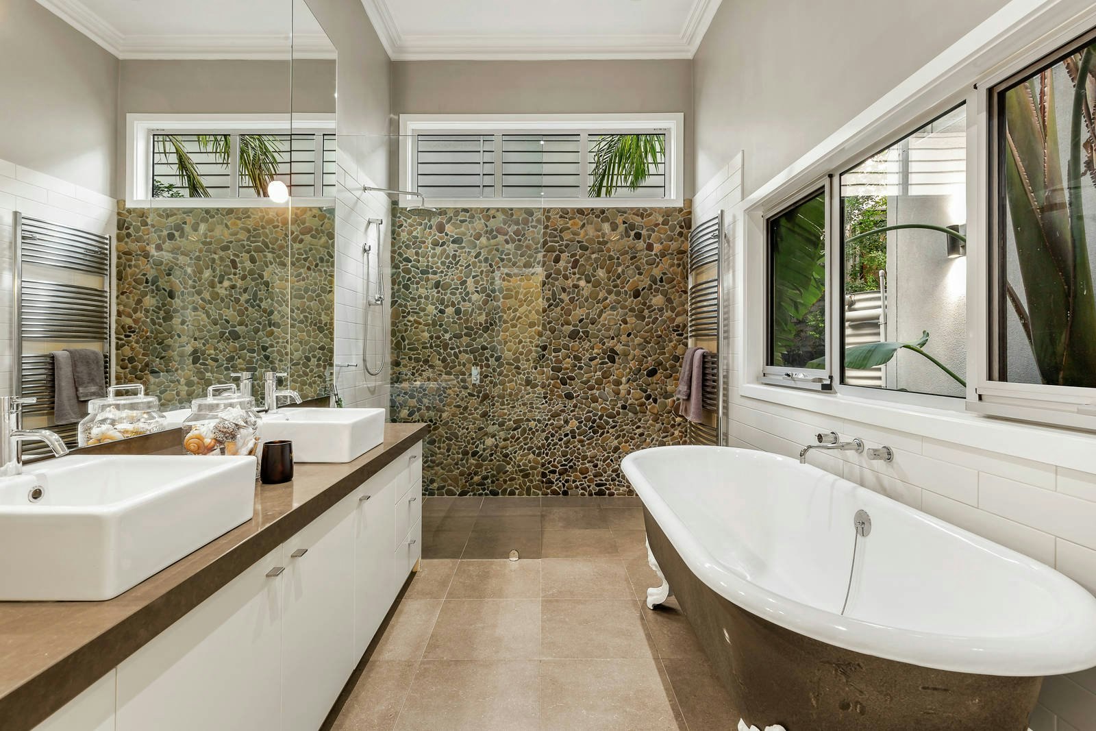 88 Edgevale Road, Kew, VIC