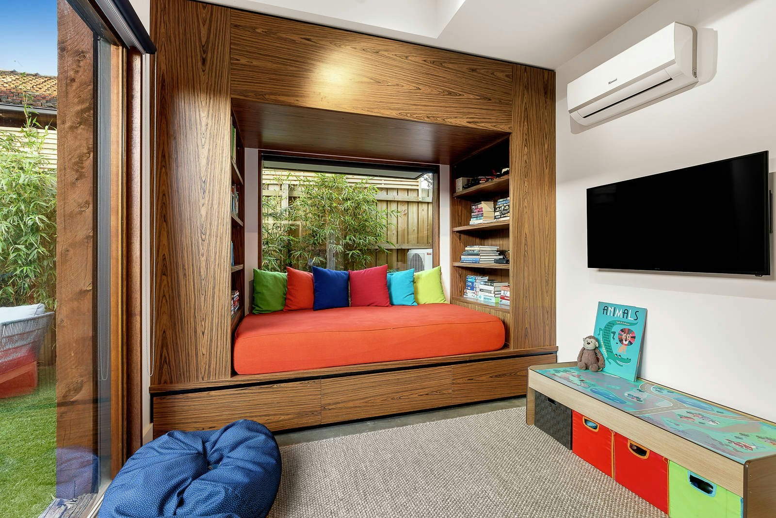 9 Oaklands Court, Highett, VIC