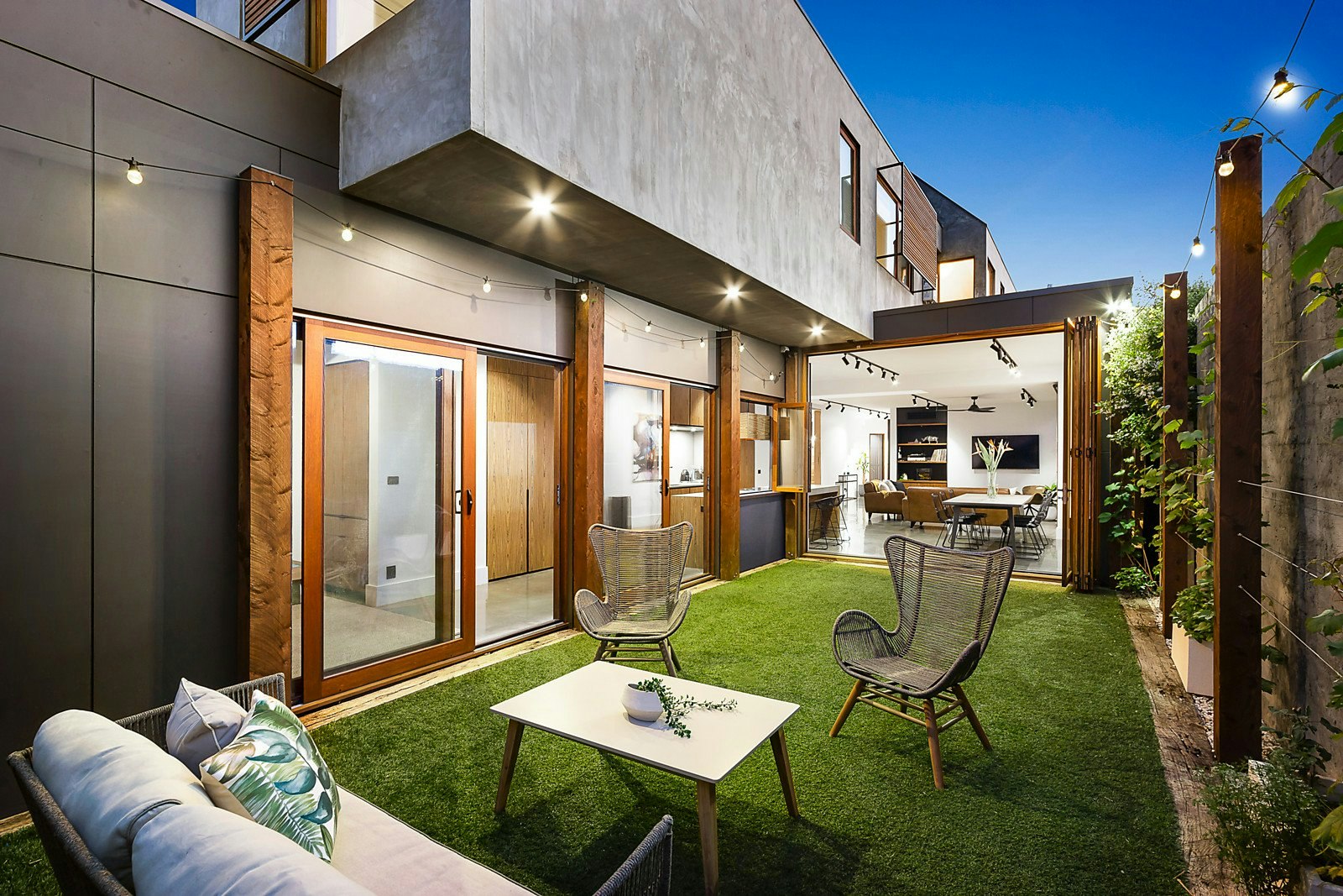 9 Oaklands Court, Highett, VIC