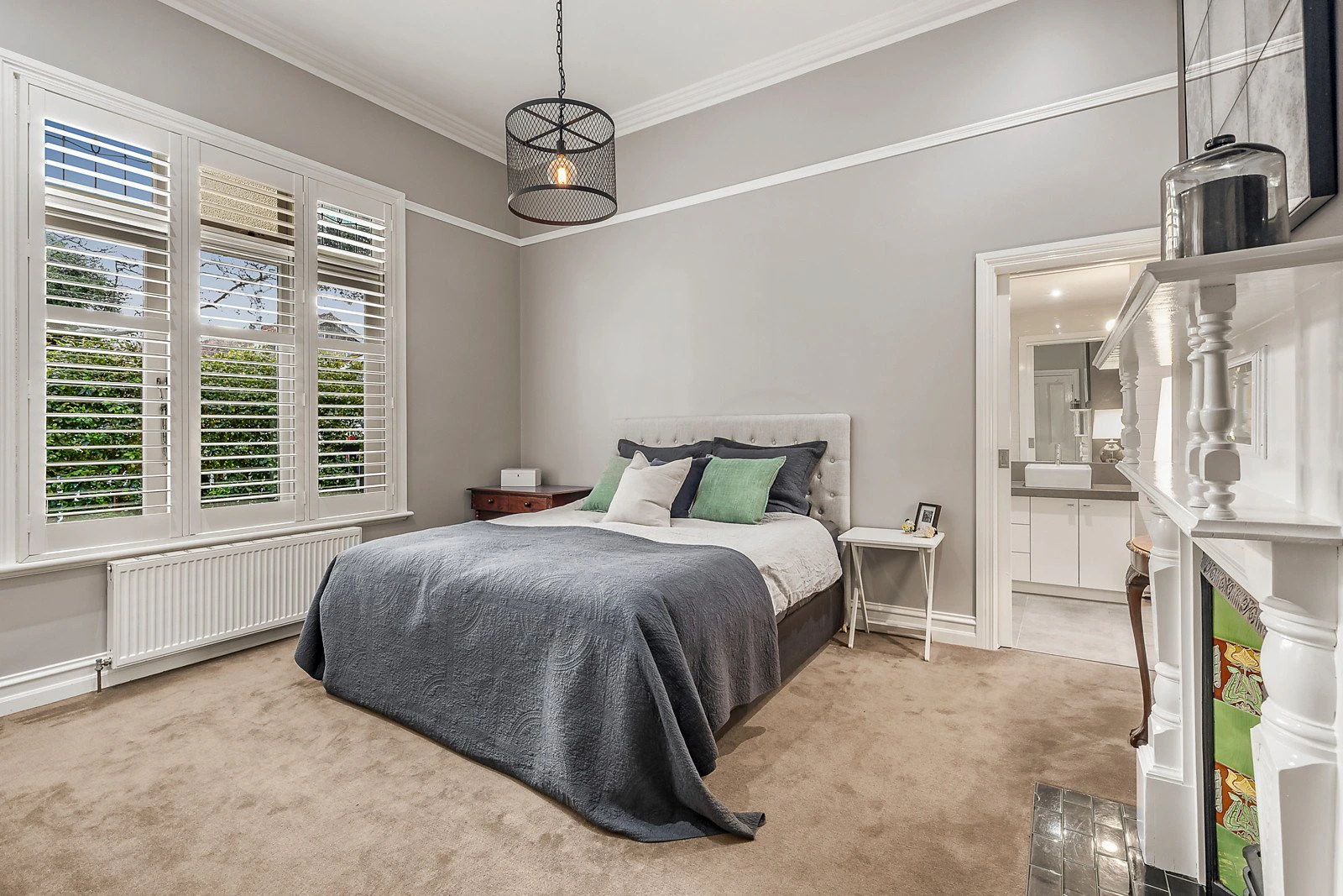 88 Edgevale Road, Kew, VIC