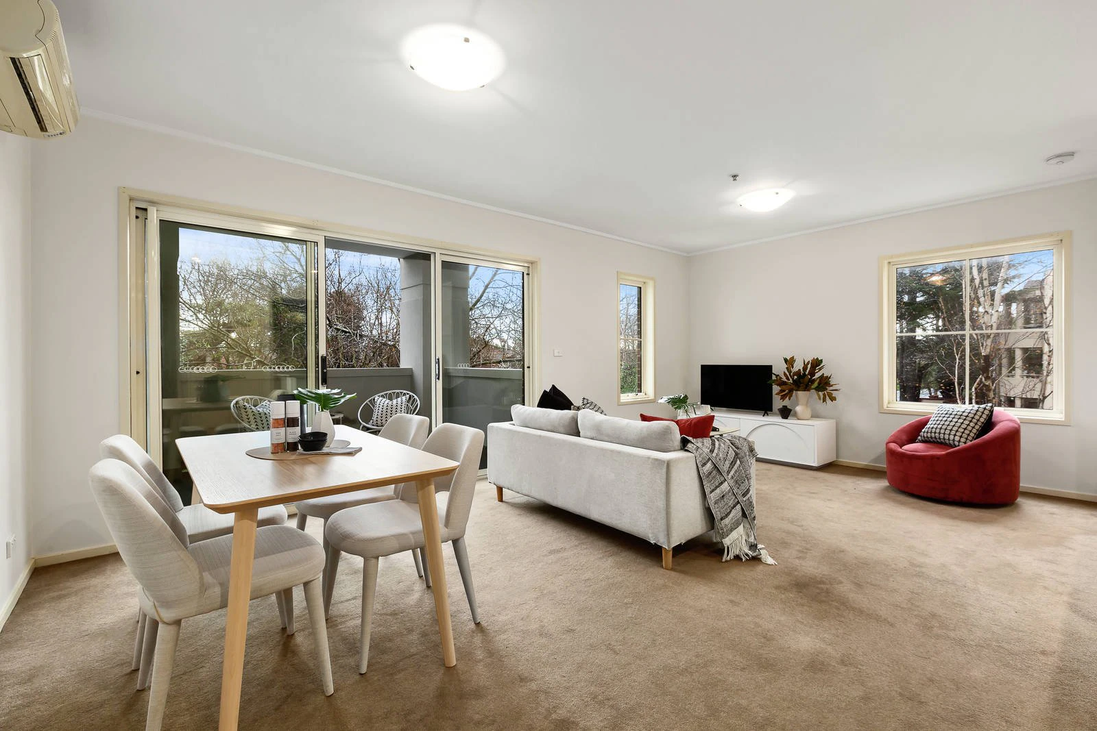 8/327 Dandenong Road, Prahran, VIC