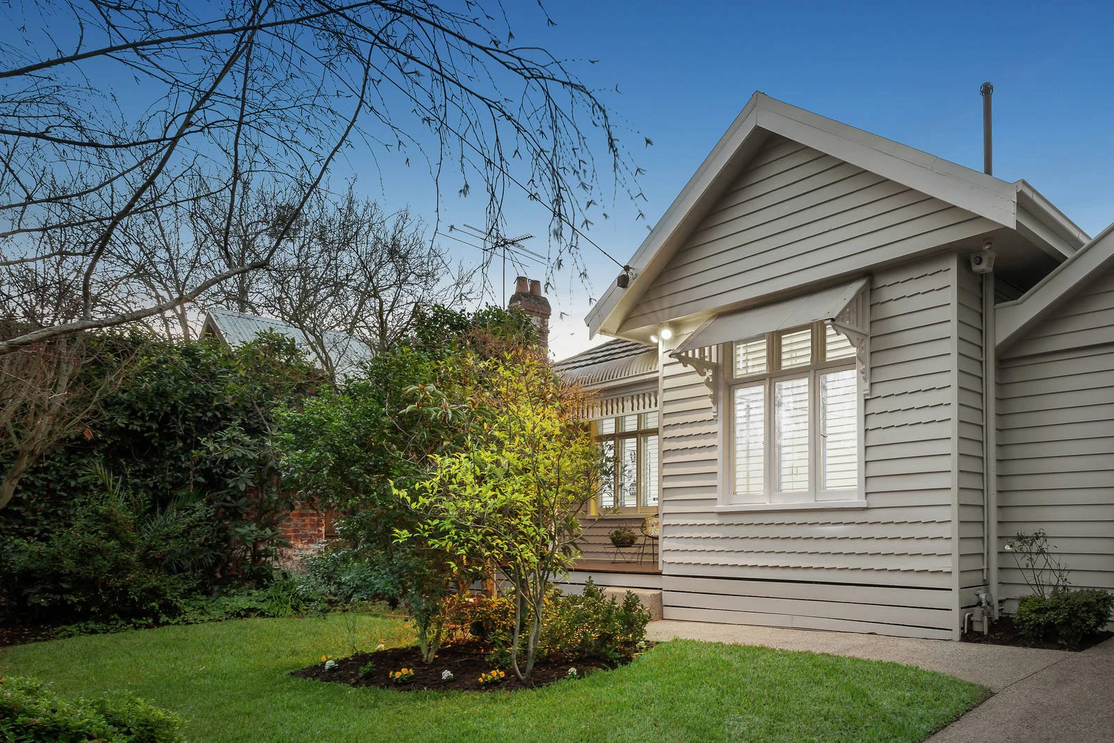 221 Mont Albert Road, Surrey Hills, VIC