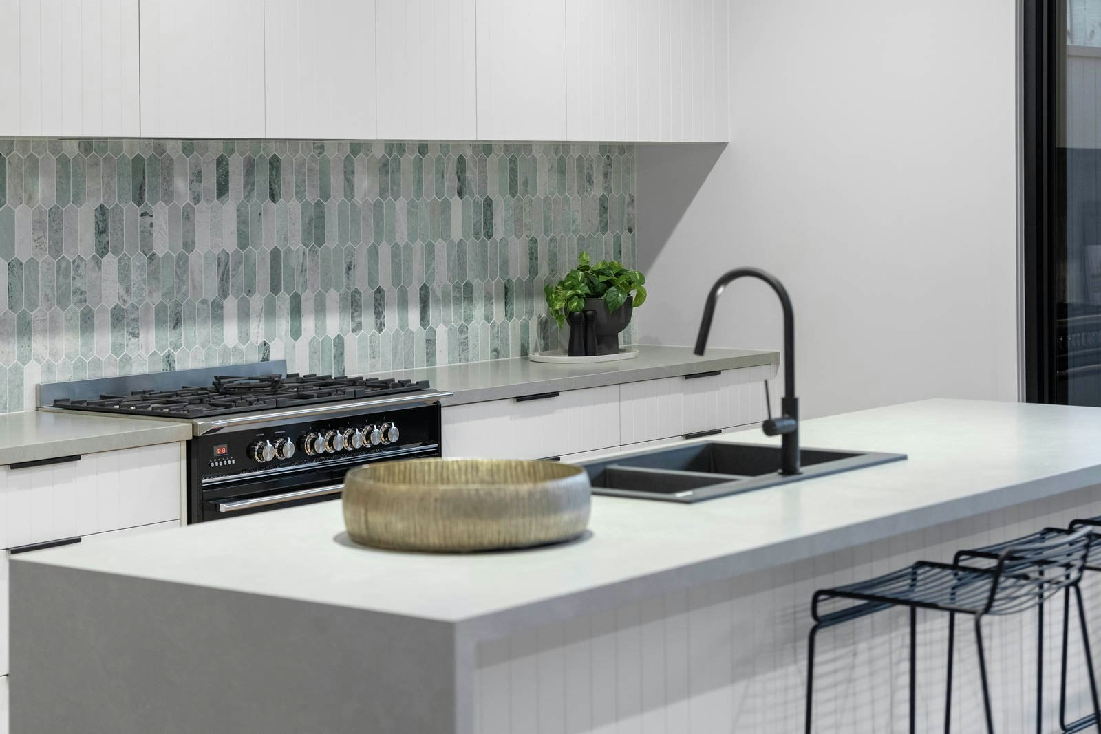 61A Carnoustie Grove, Mornington, VIC