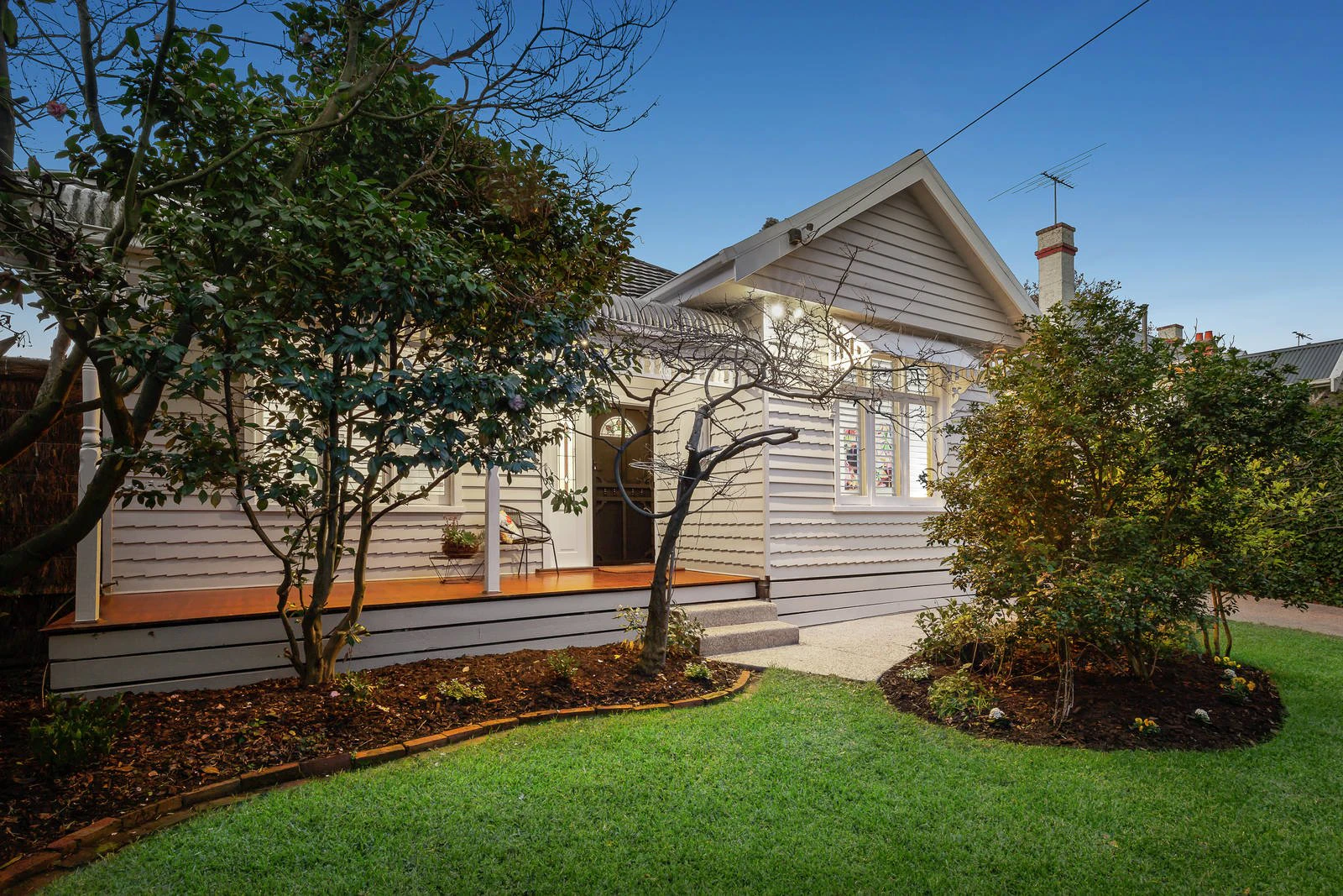 221 Mont Albert Road, Surrey Hills, VIC