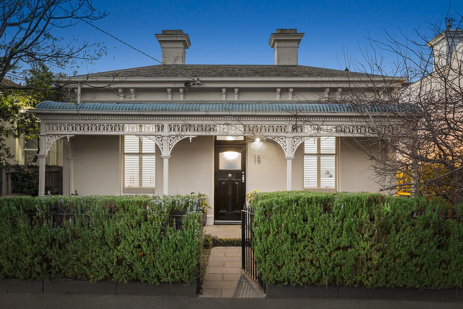 16 Dundas Place, Albert Park, VIC