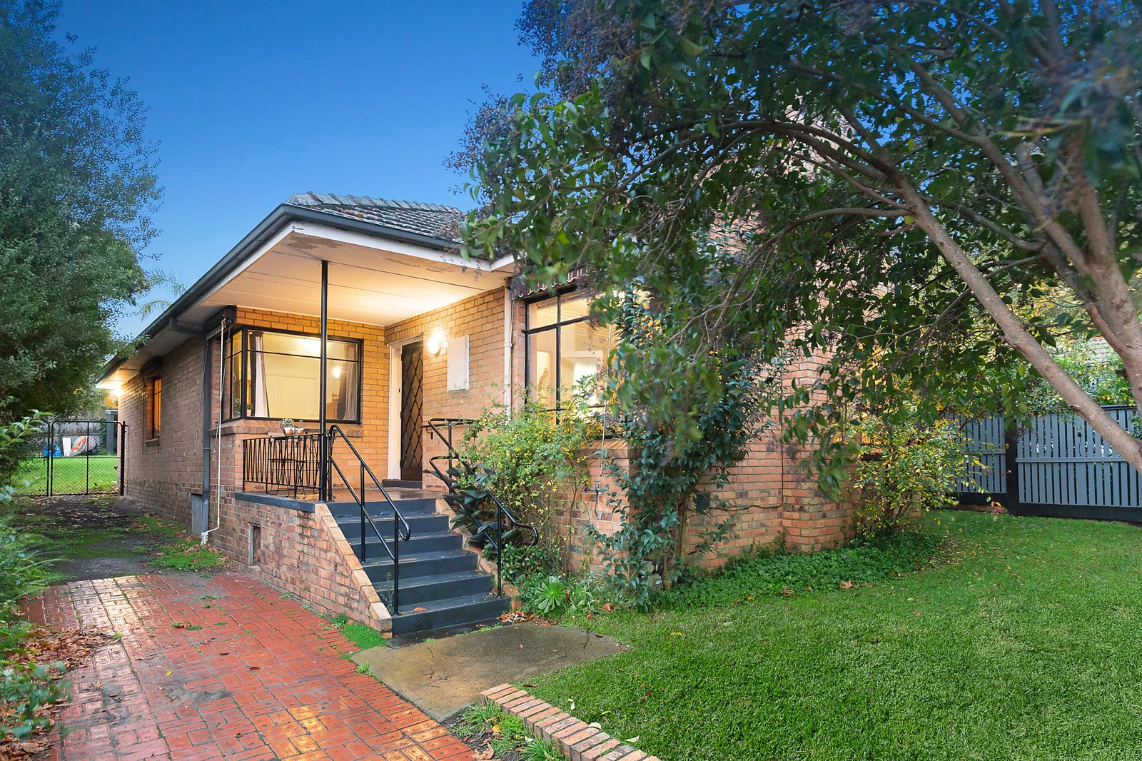 821 Burwood Road, Hawthorn East, VIC