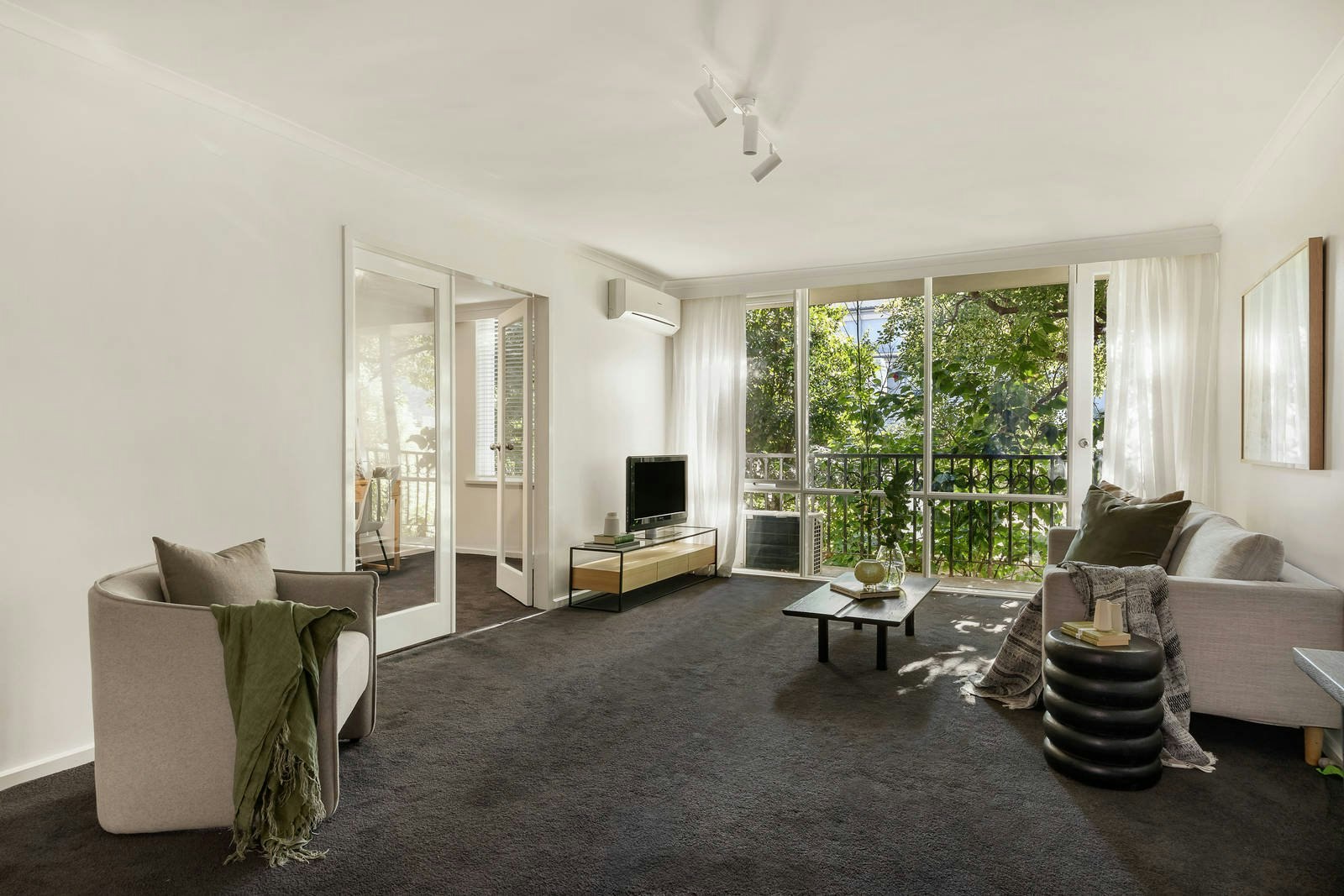 6/99 Mathoura Road, Toorak, VIC