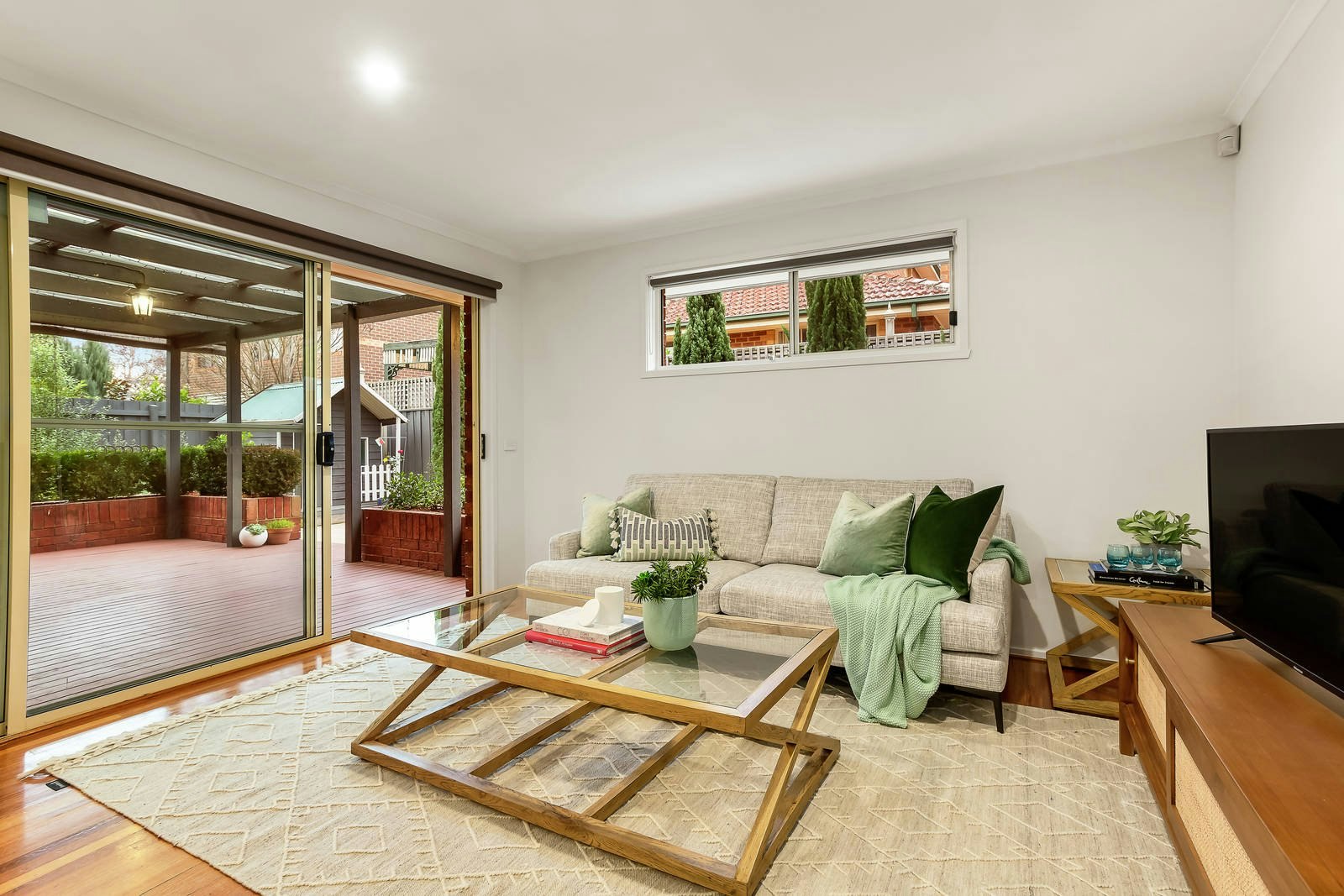 5 Wattlebird Court, Burwood, VIC