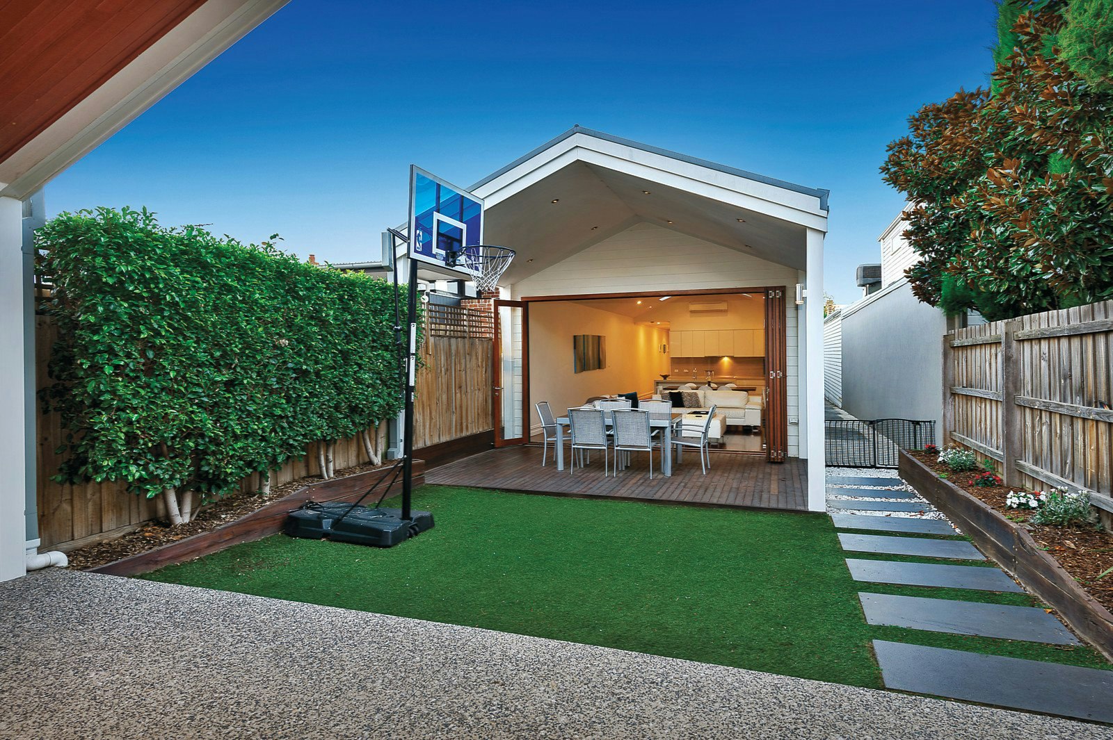 42 Henrietta Street, Hawthorn, VIC