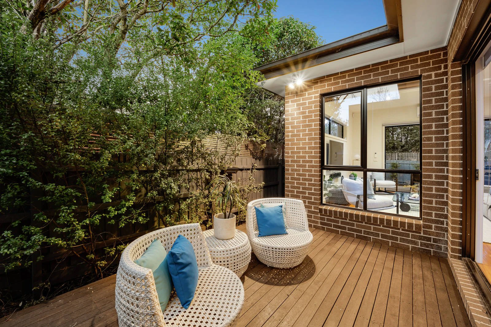 2/320 High Street, Ashburton, VIC
