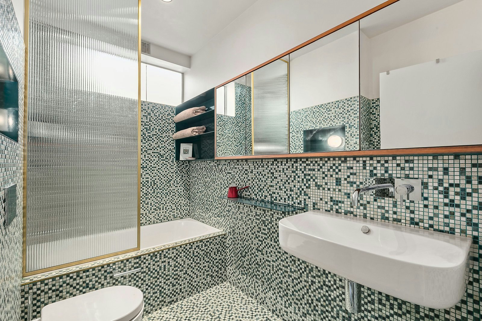 The Penthouse/22-24 Eildon Road, St Kilda, VIC