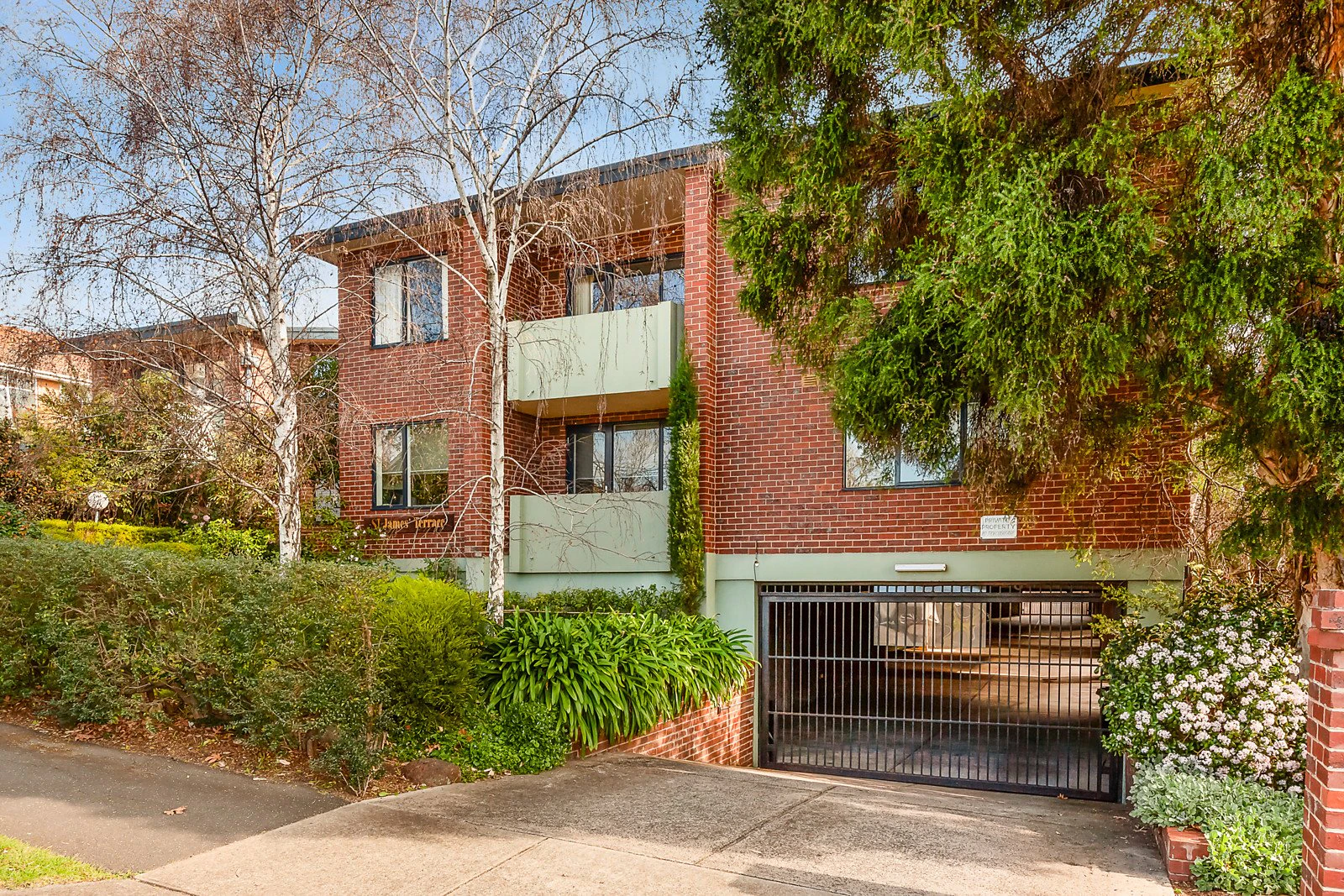 8/249 Burke Road, Glen Iris, VIC
