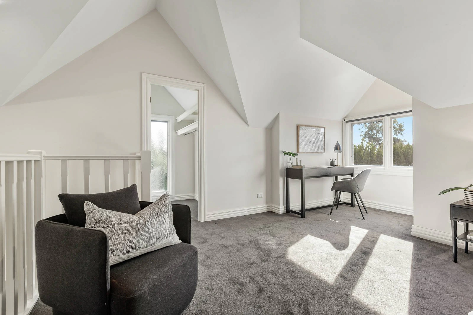 2/22 Midlothian Street, Malvern East, VIC