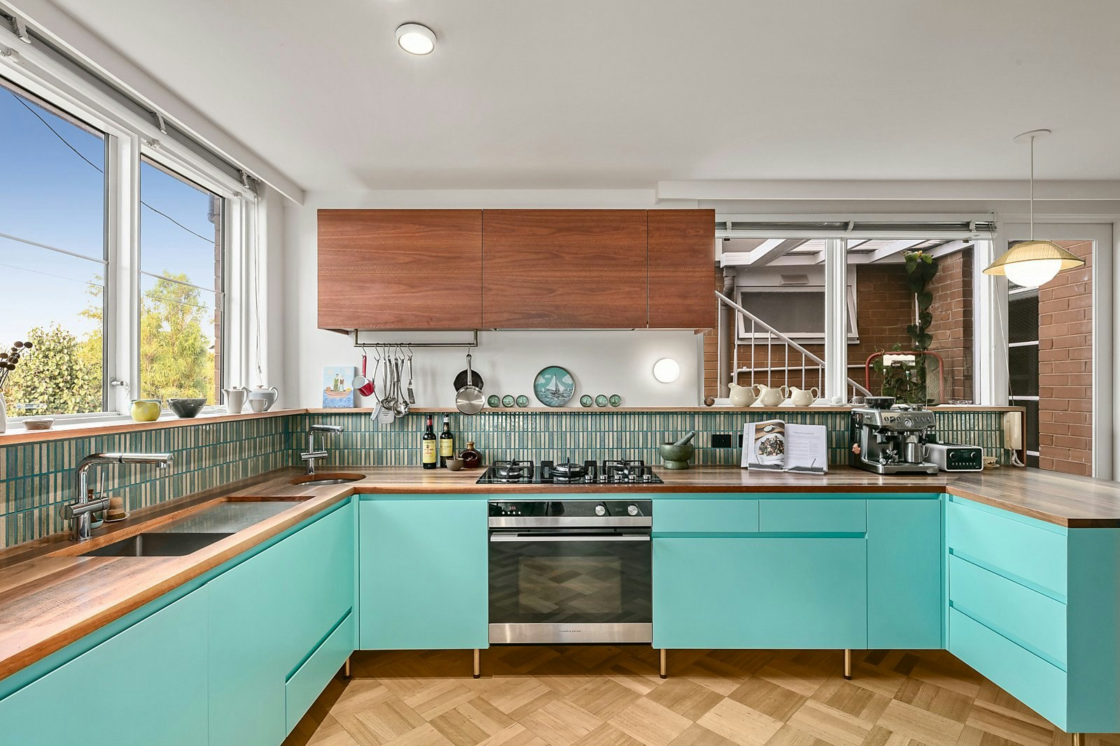 The Penthouse/22-24 Eildon Road, St Kilda, VIC