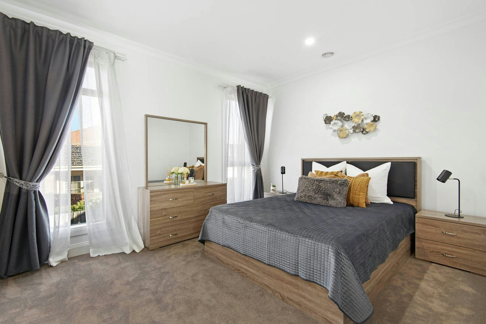 1/3 Meadow Grove, Deepdene, VIC