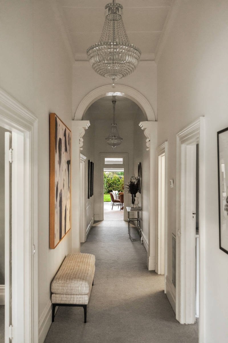 16 Canterbury Road, Toorak, VIC