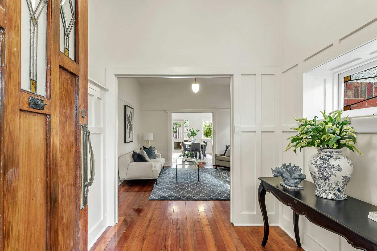 9 Great Valley Road, Glen Iris, VIC