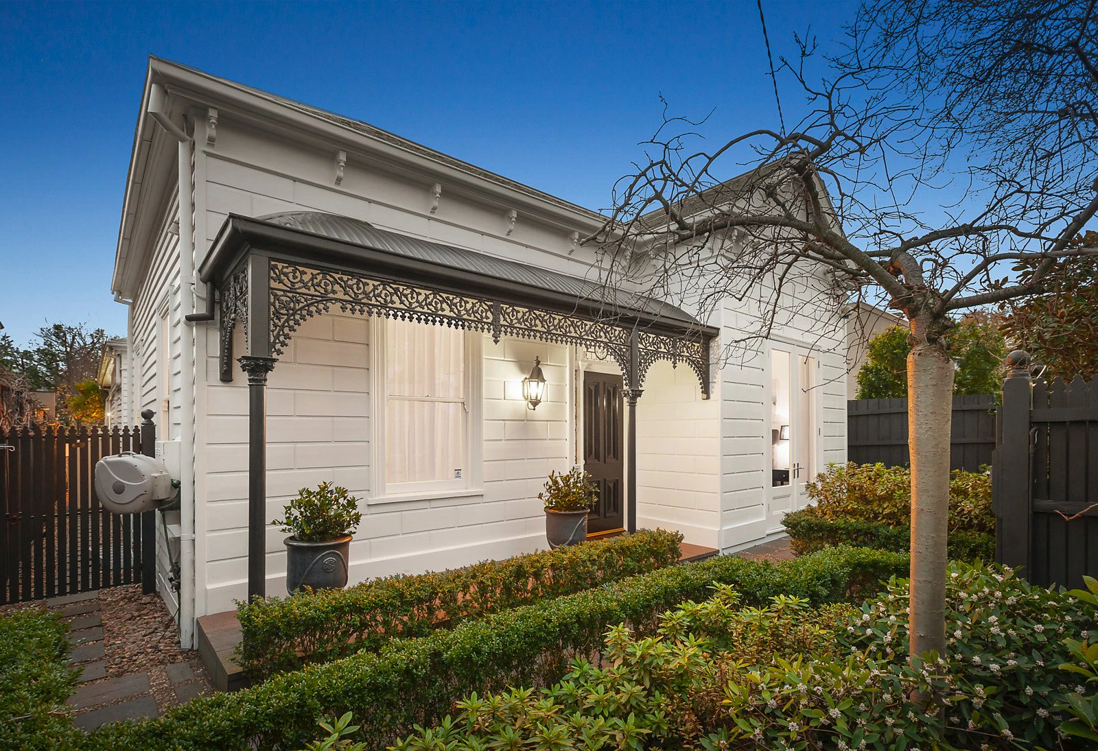 33 Densham Road, Armadale, VIC