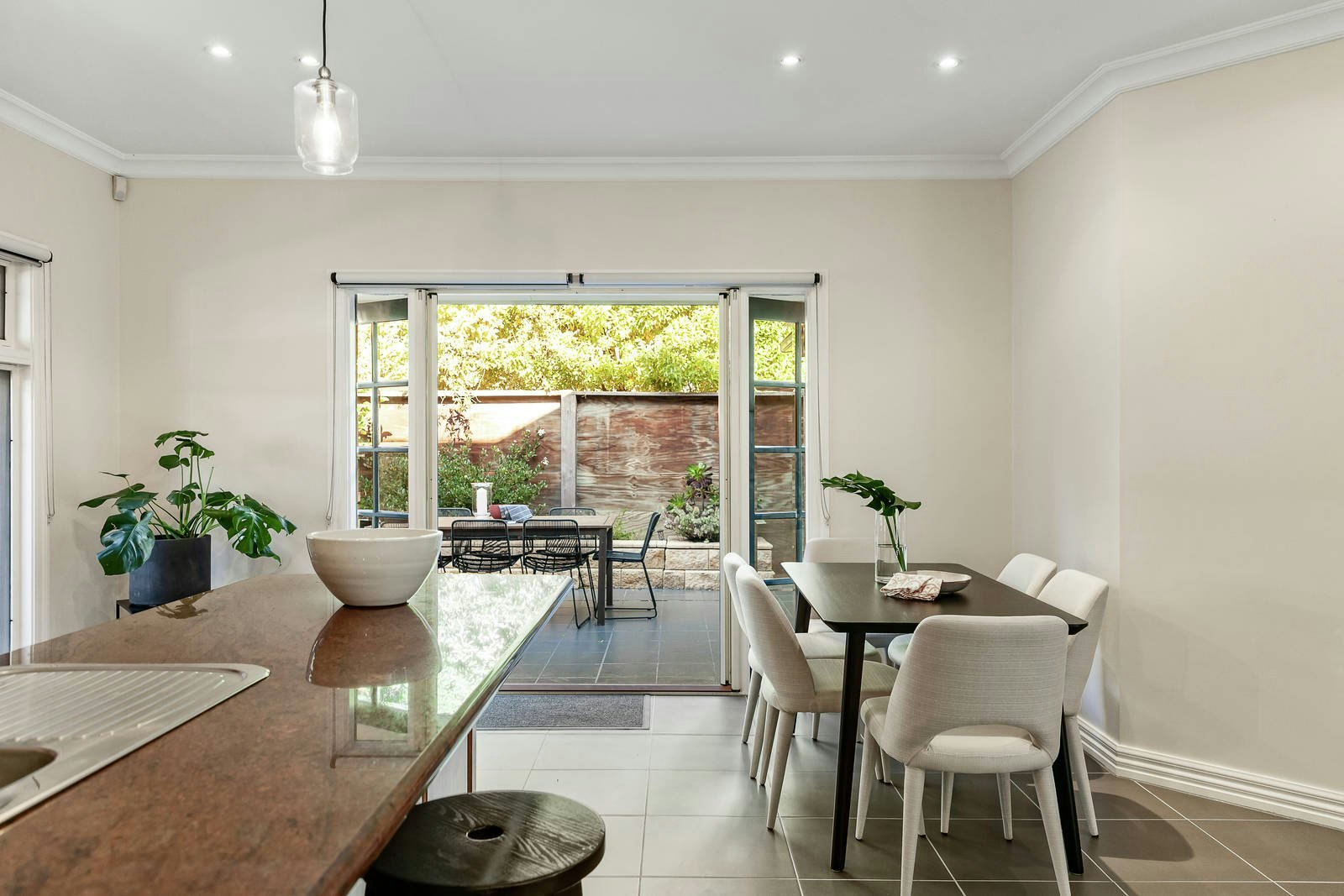 2/22 Midlothian Street, Malvern East, VIC