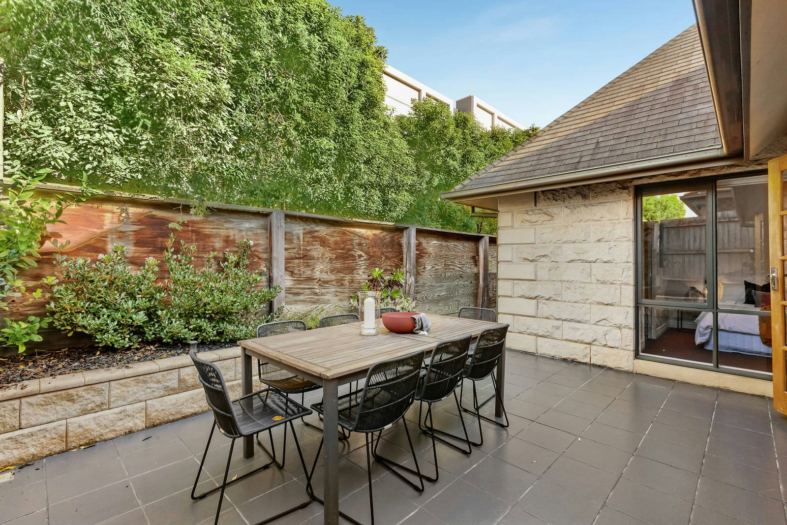 2/22 Midlothian Street, Malvern East, VIC