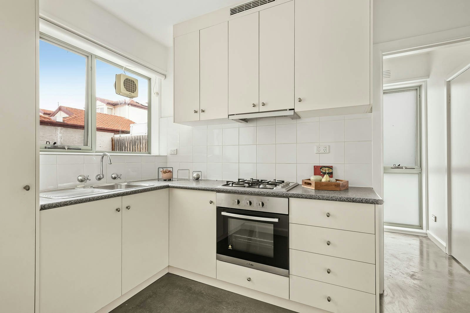 3/485 St Kilda Street, Elwood, VIC