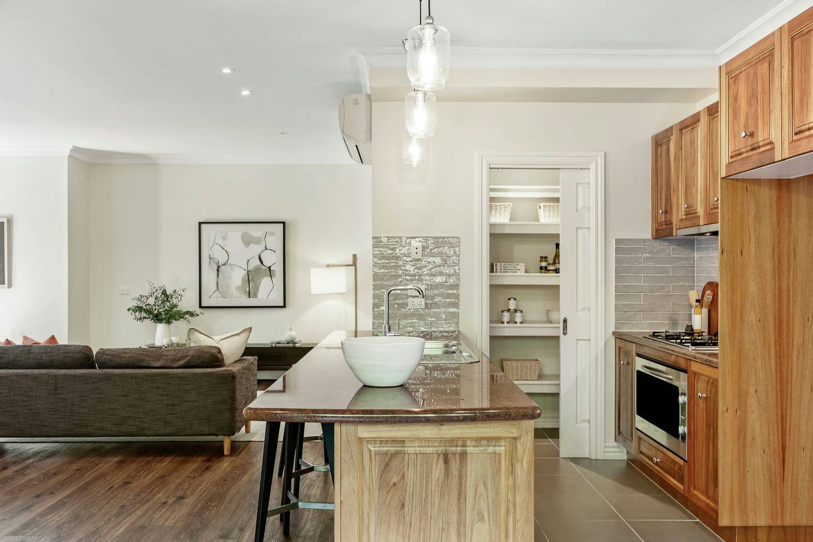 2/22 Midlothian Street, Malvern East, VIC