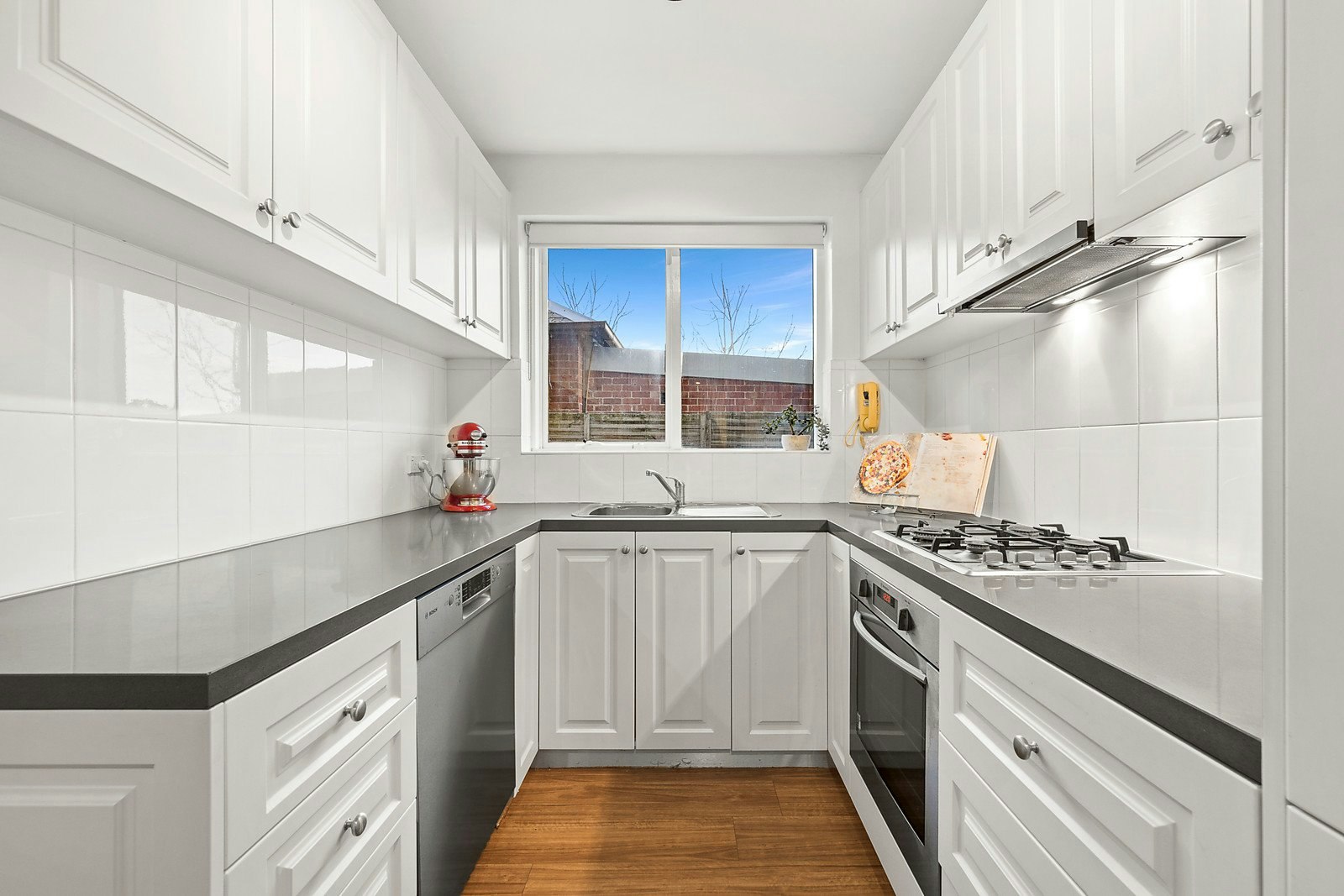 2/123 Chomley Street, Prahran, VIC