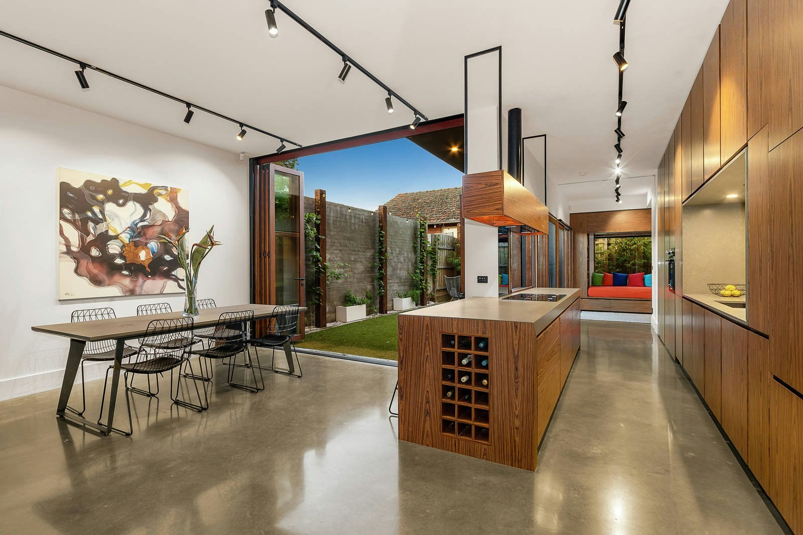 9 Oaklands Court, Highett, VIC