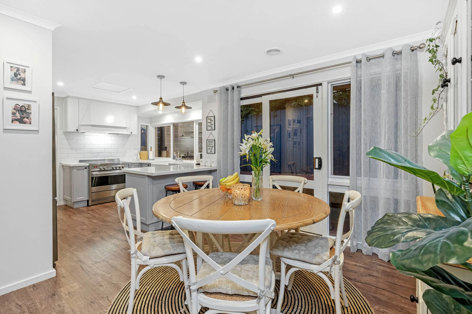 22 Bundara Crescent, Mount Eliza, VIC