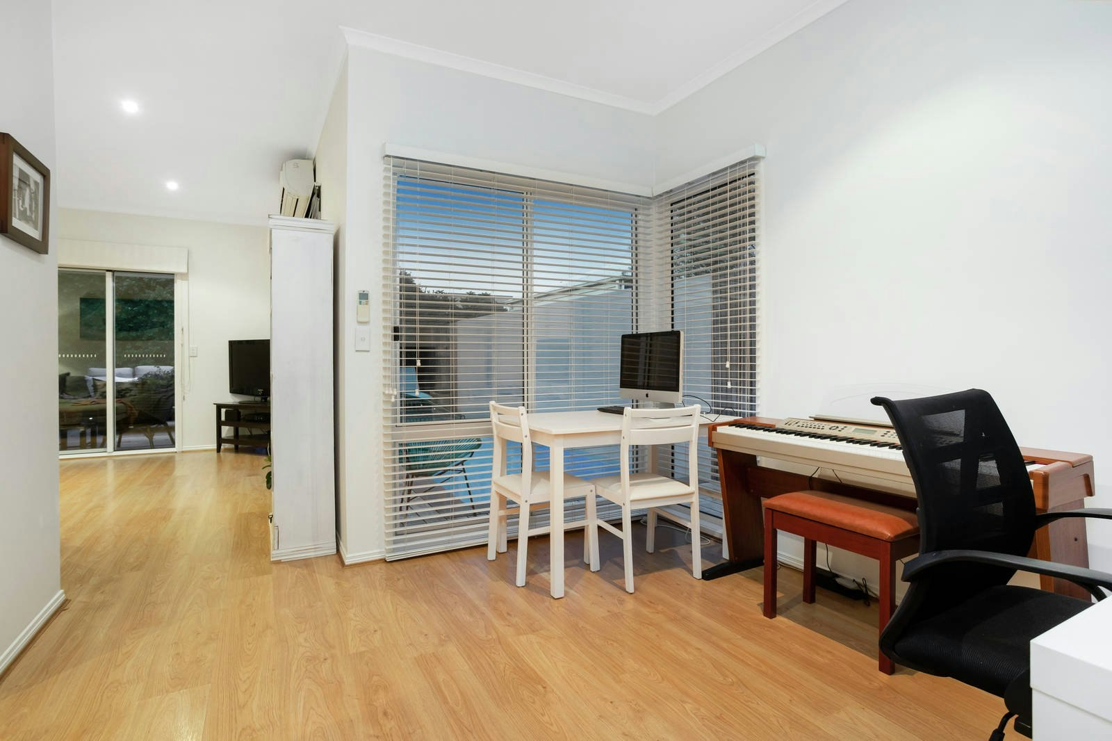 7A View Street, Mornington, VIC