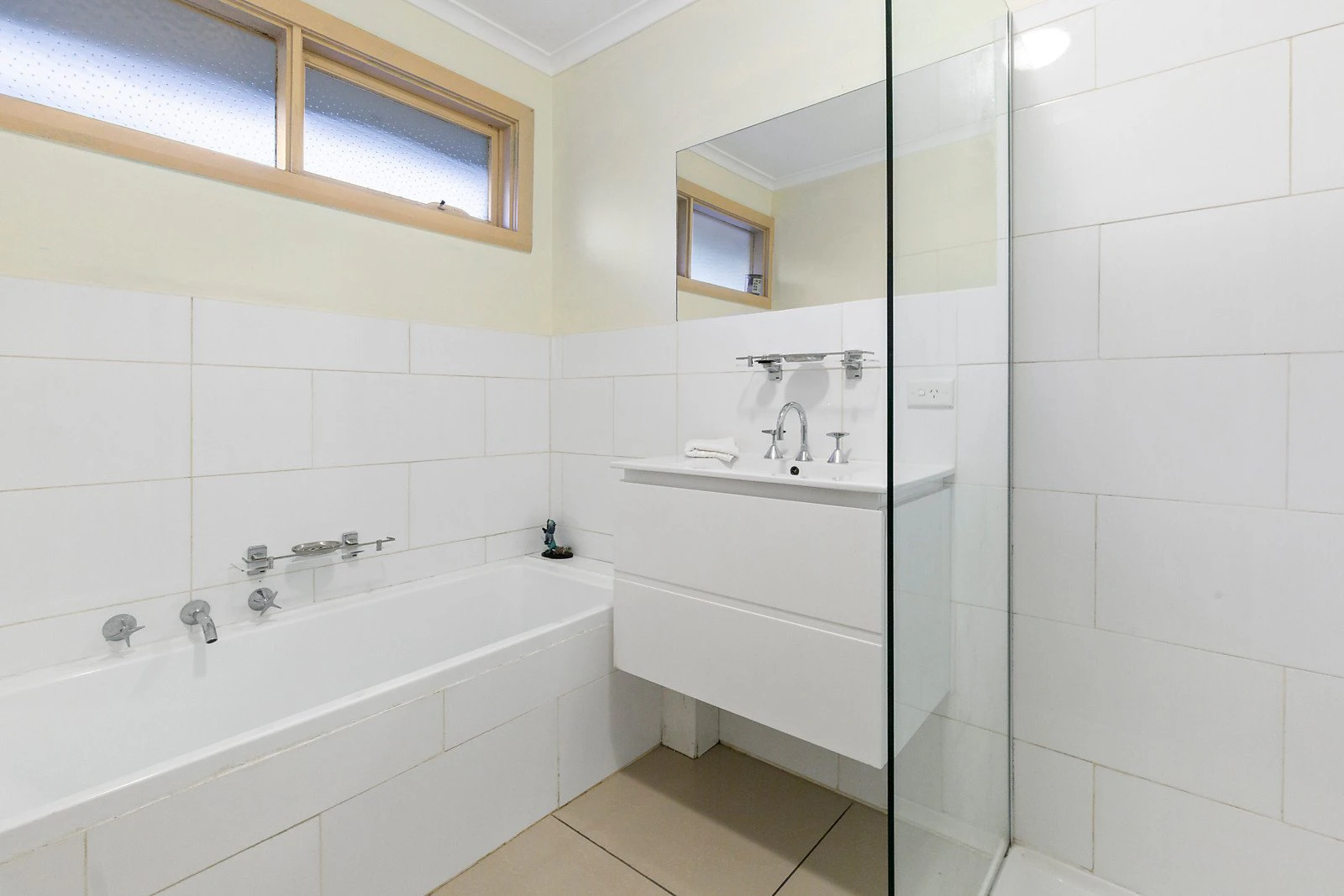12 Coonara Avenue, Mount Eliza, VIC