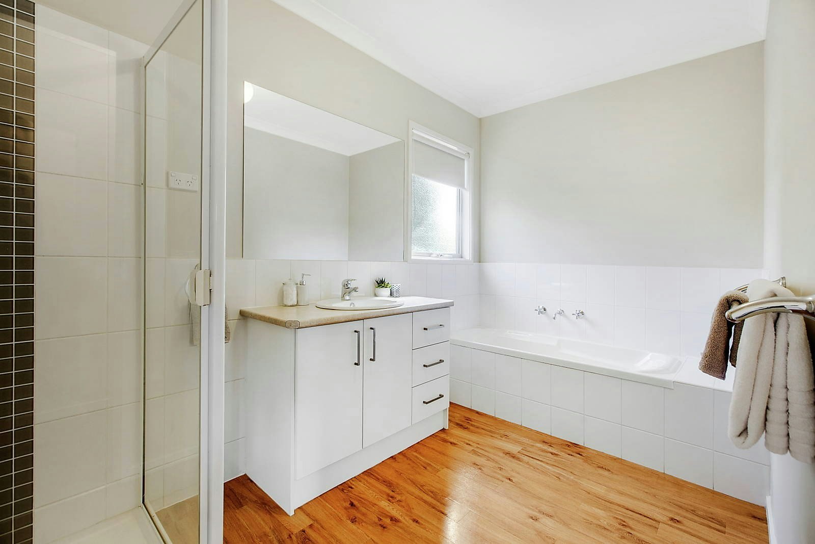 1/62 Screen Street, Frankston, VIC