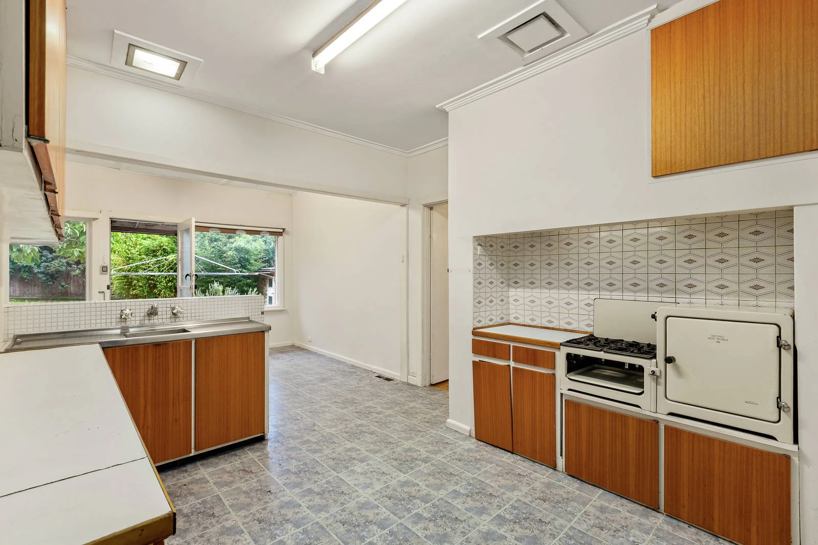 39 George Street, Ashwood, VIC