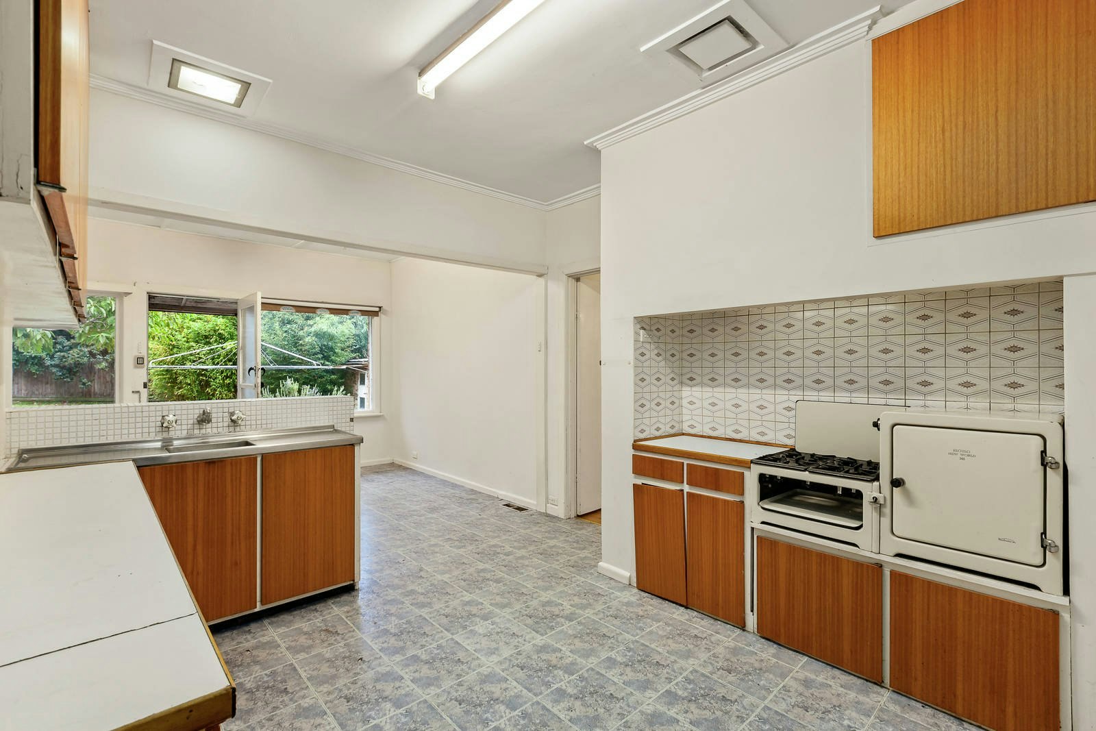 39 George Street, Ashwood, VIC