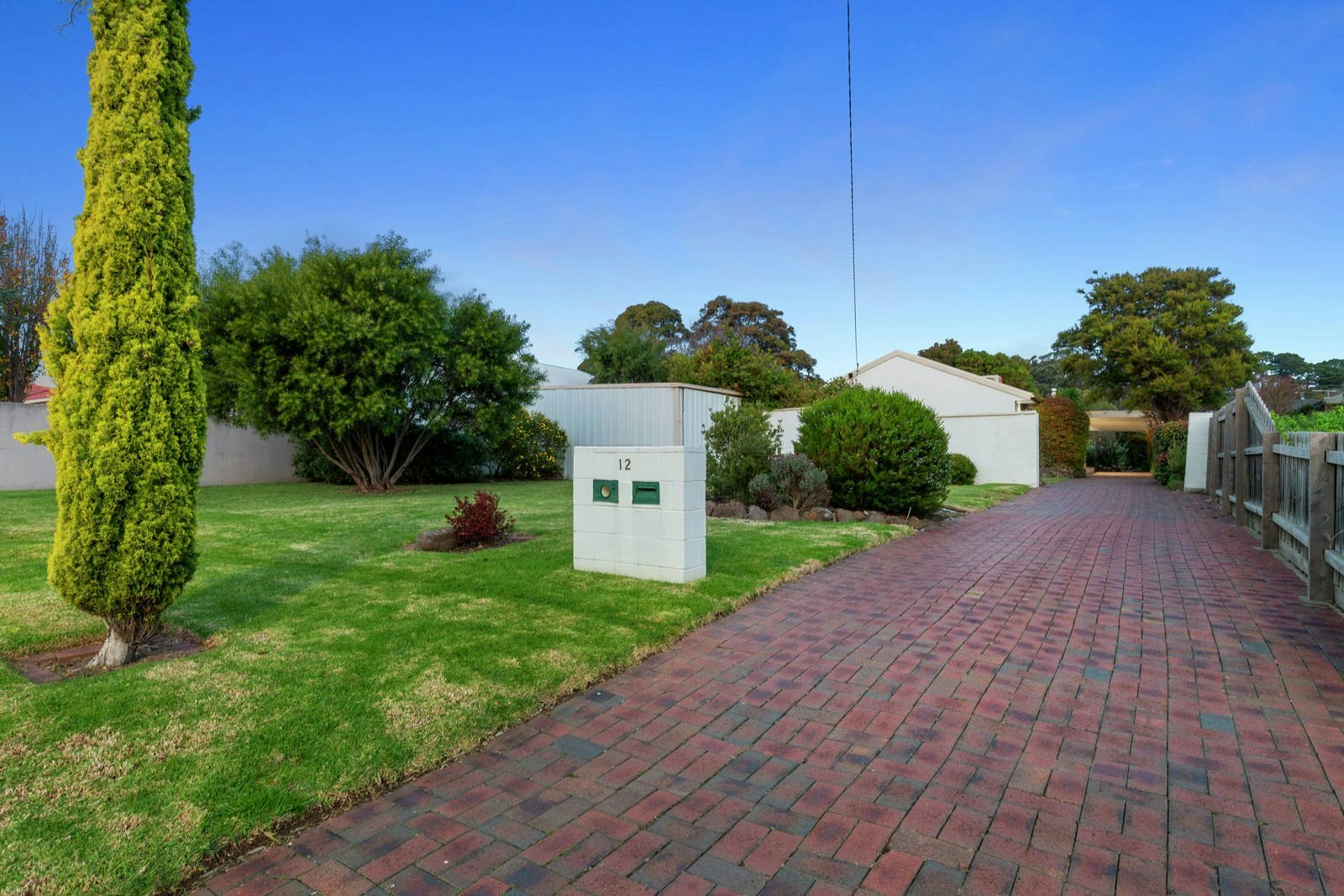 12 Coonara Avenue, Mount Eliza, VIC