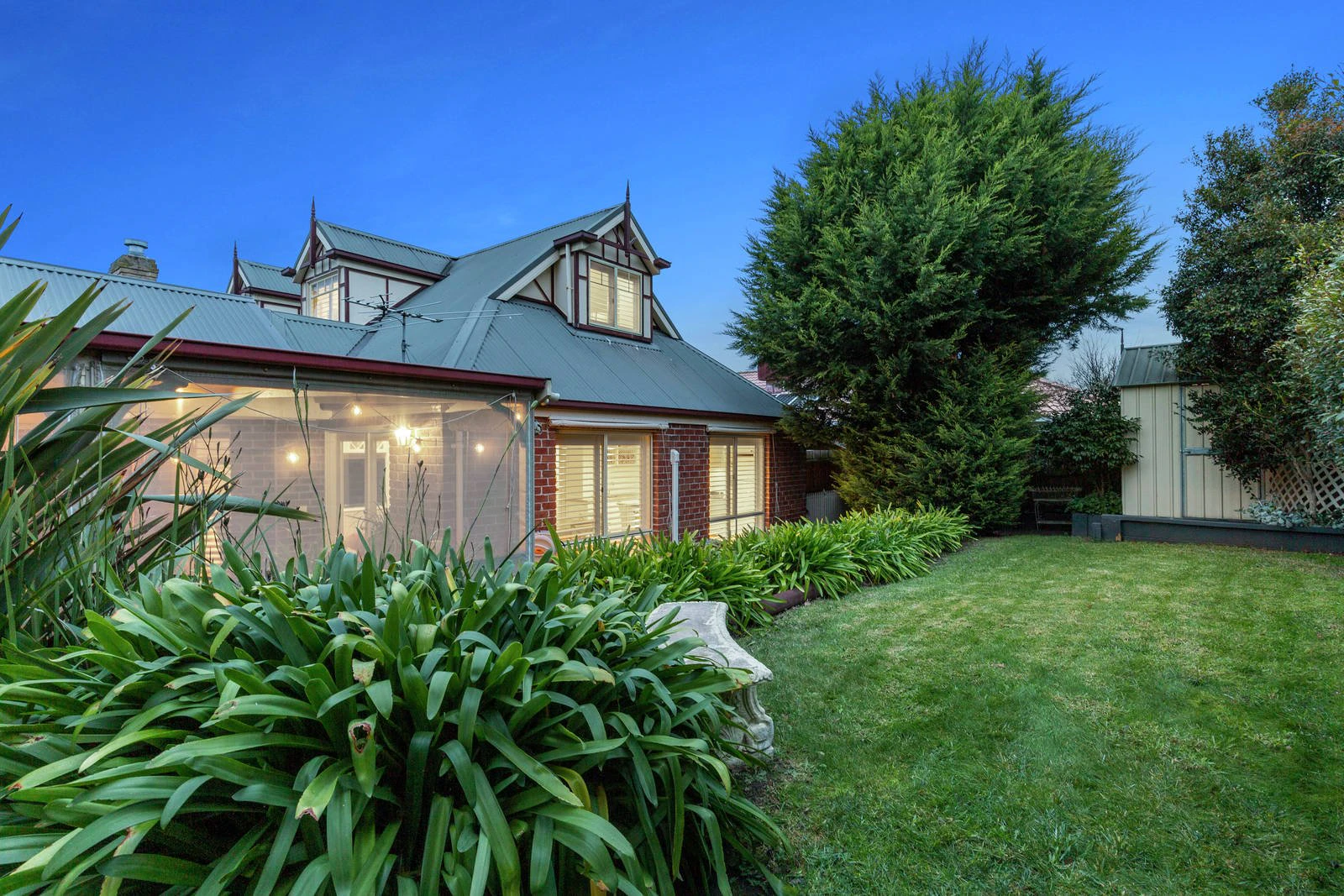 48 Jacaranda Crescent, Mornington, VIC