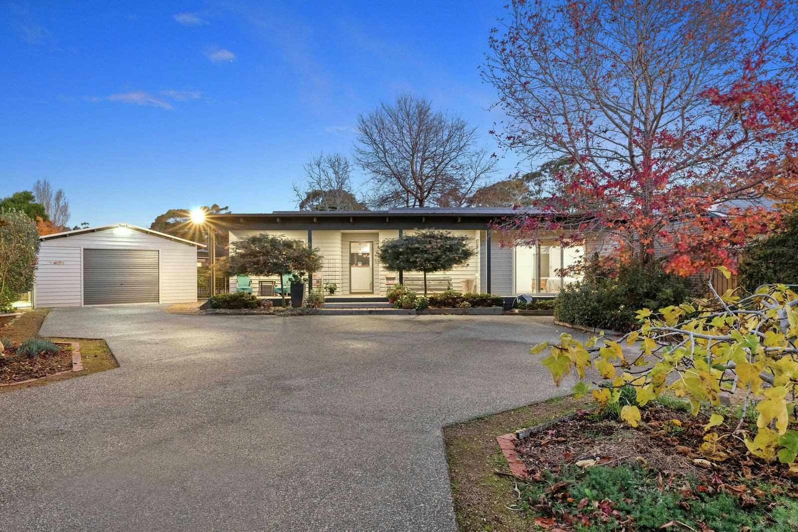 4 Downward Street, Mornington, VIC