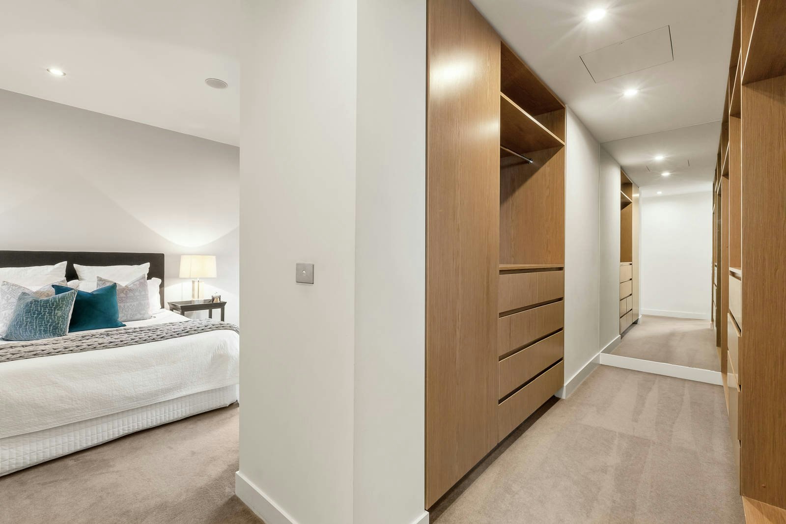 15/8 Cobden Street, Kew, VIC