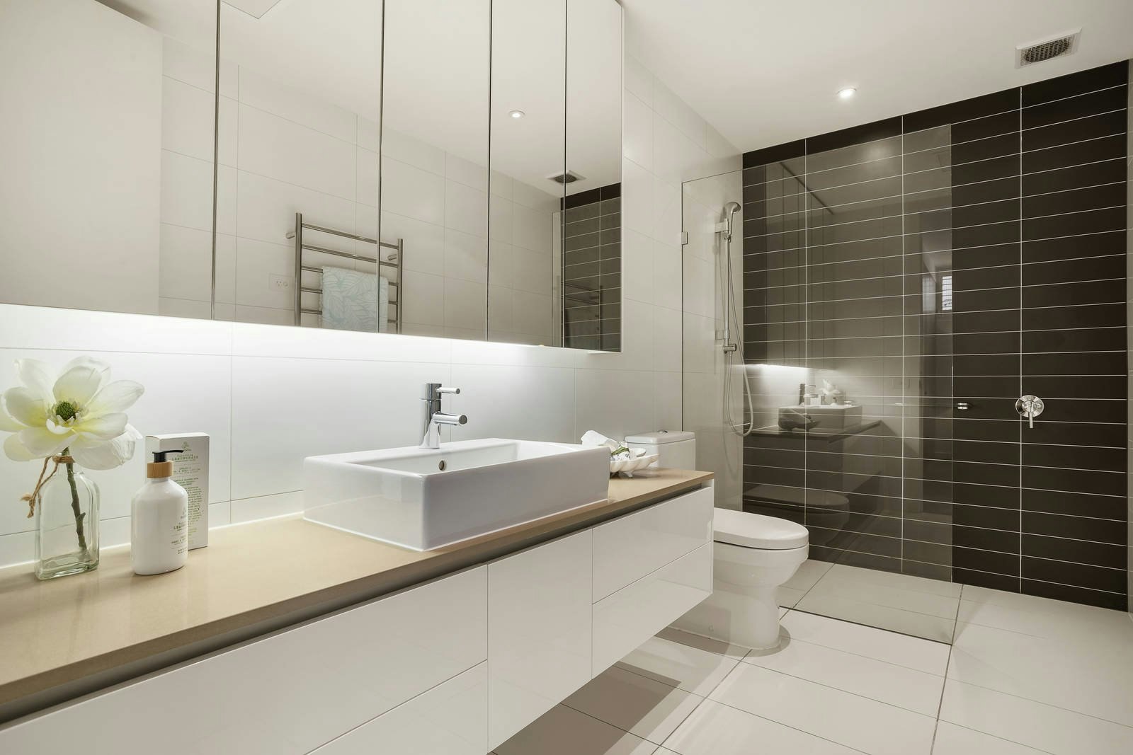 7/127 Power Street, Hawthorn, VIC