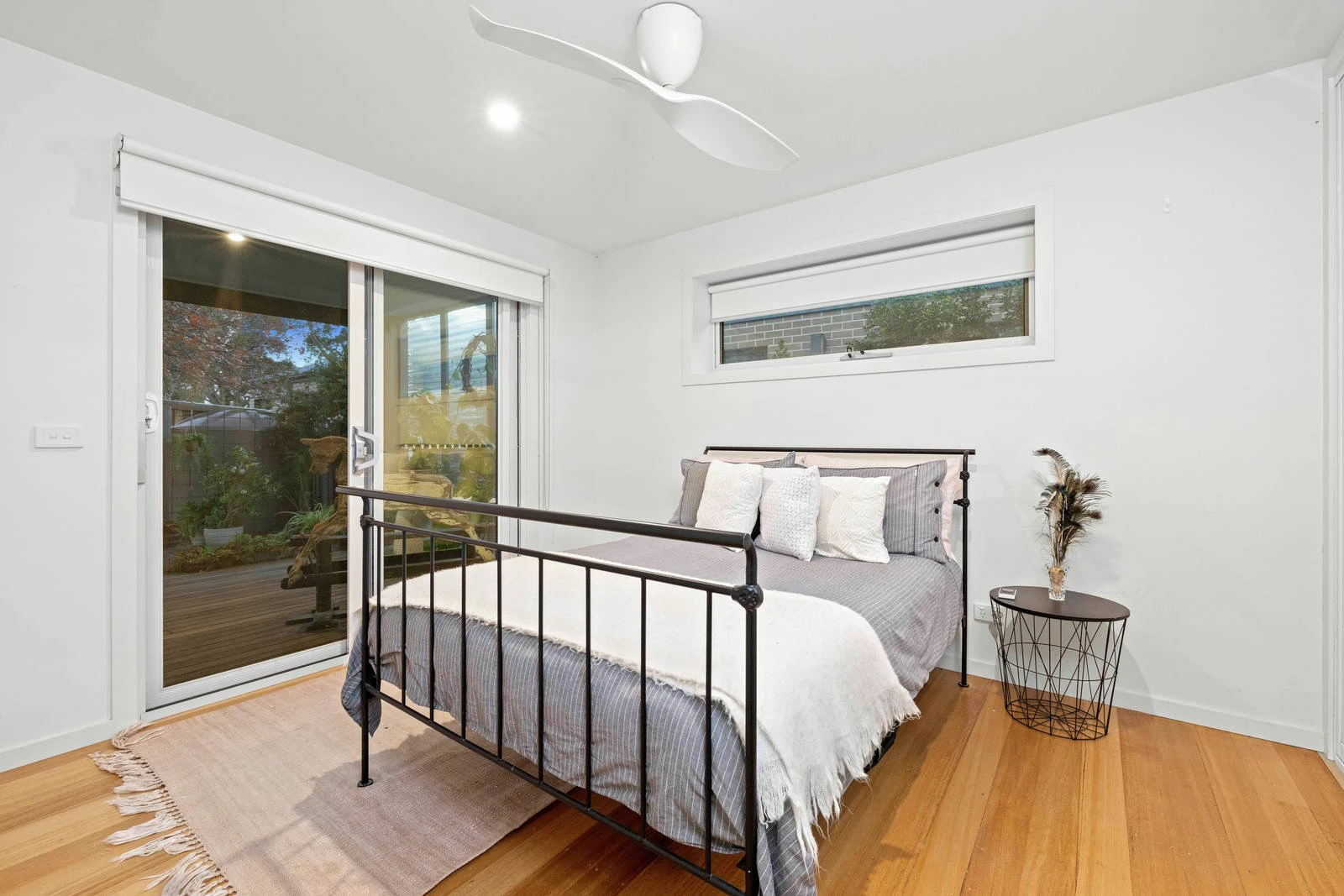 4 Downward Street, Mornington, VIC