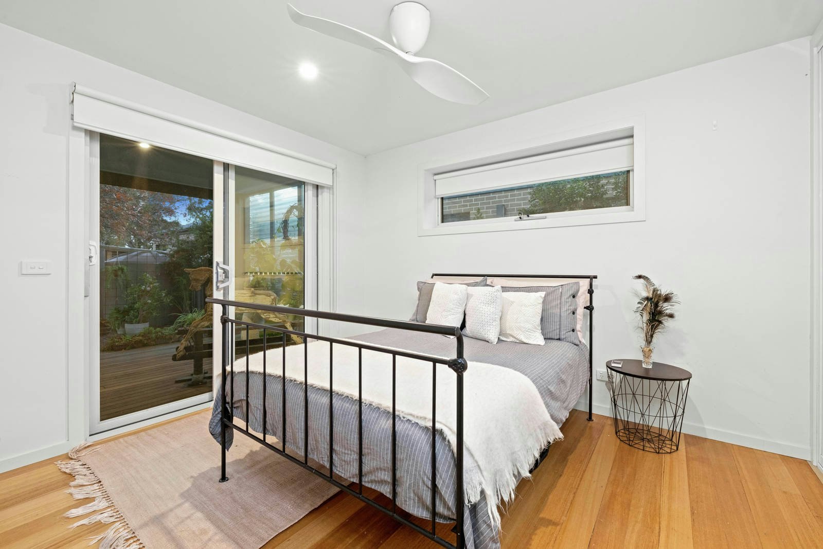 4 Downward Street, Mornington, VIC